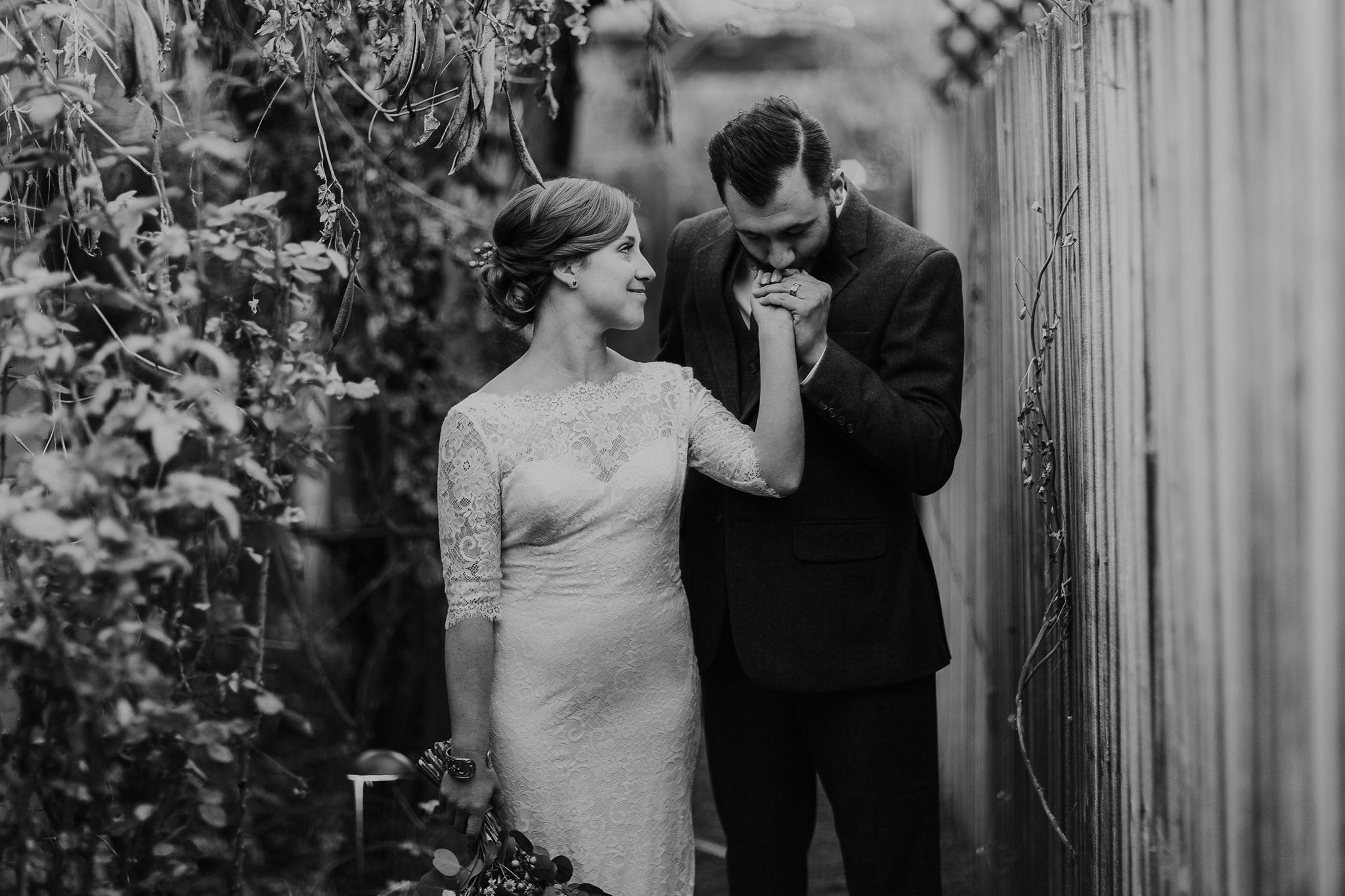 Alicia+lucia+photography+-+albuquerque+wedding+photographer+-+santa+fe+wedding+photography+-+new+mexico+wedding+photographer+-+albuquerque+wedding+-+sarabande+bed+breakfast+-+bed+and+breakfast+wedding_0082.jpg