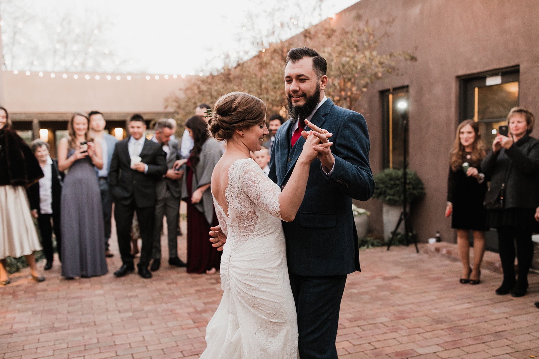 Alicia+lucia+photography+-+albuquerque+wedding+photographer+-+santa+fe+wedding+photography+-+new+mexico+wedding+photographer+-+albuquerque+wedding+-+sarabande+bed+breakfast+-+bed+and+breakfast+wedding_0108.jpg