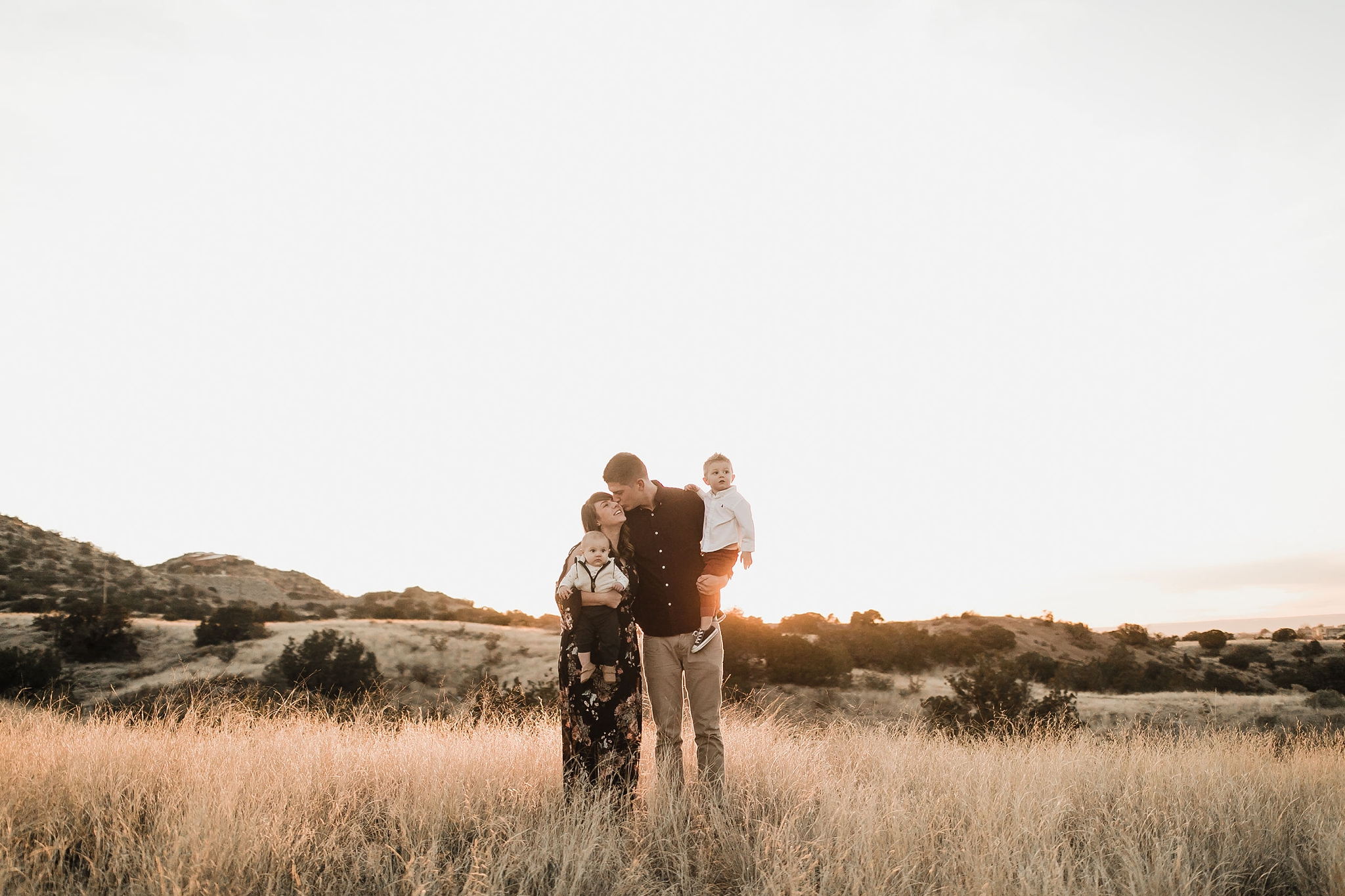 Alicia+lucia+photography+-+albuquerque+wedding+photographer+-+santa+fe+wedding+photography+-+new+mexico+wedding+photographer+-+family+photography+-+family+session+-+southwest+photographer+-+golden+hour+session_0022.jpg