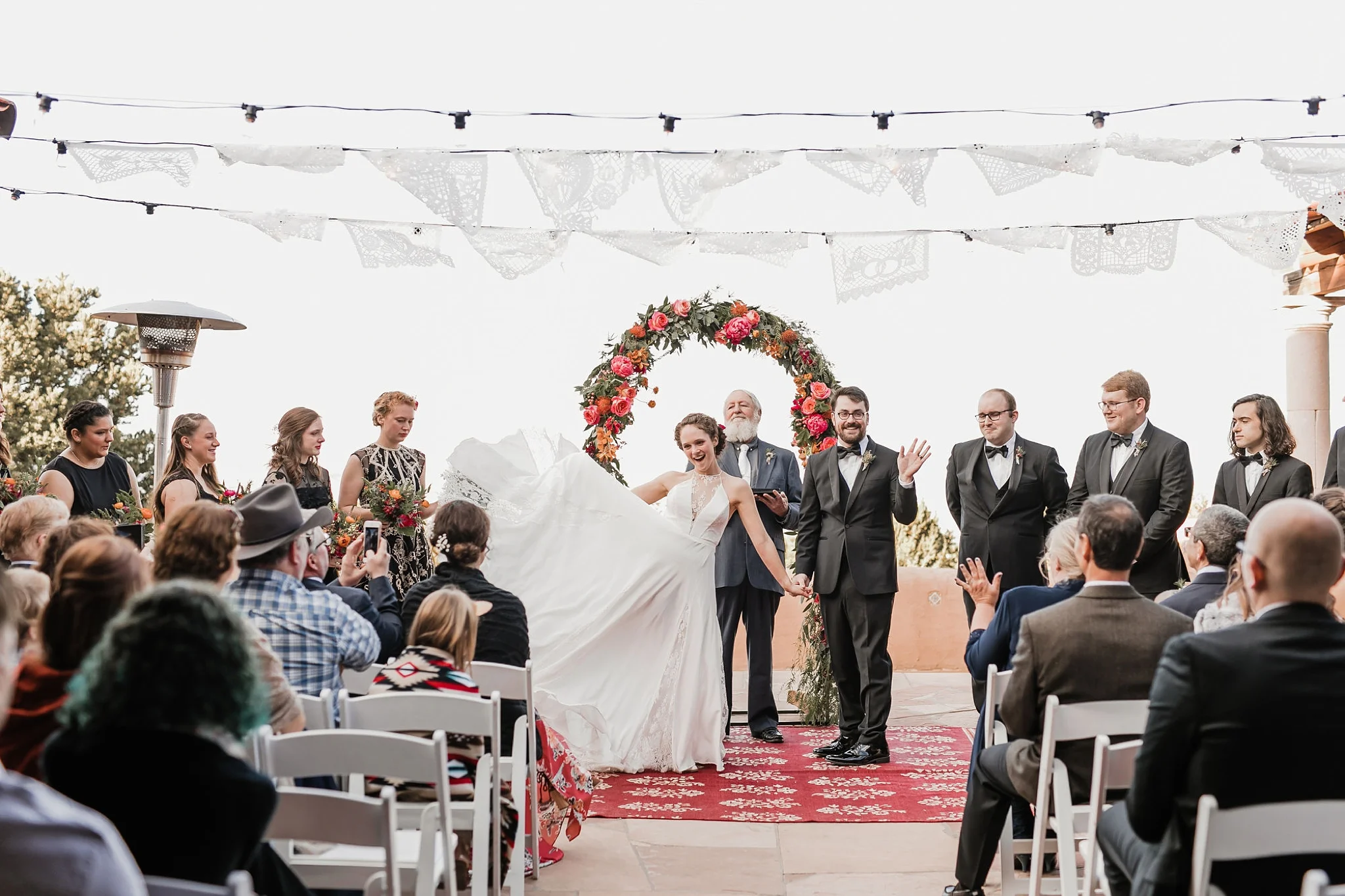 Alicia+lucia+photography+-+albuquerque+wedding+photographer+-+santa+fe+wedding+photography+-+new+mexico+wedding+photographer+-+wedding+ceremony+-+wedding+alter+-+floral+alter_0008.jpg
