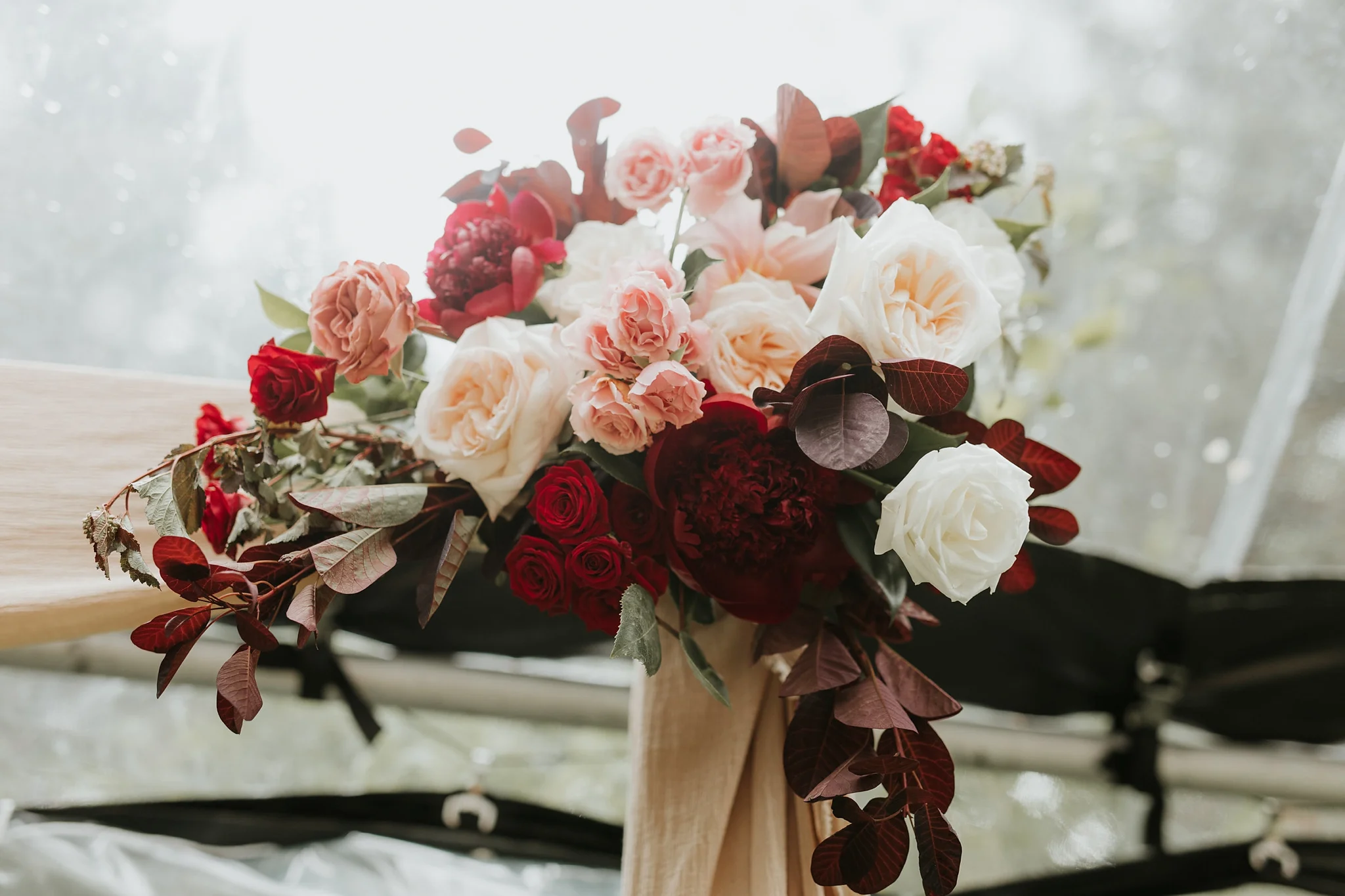 Alicia+lucia+photography+-+albuquerque+wedding+photographer+-+santa+fe+wedding+photography+-+new+mexico+wedding+photographer+-+wedding+ceremony+-+wedding+alter+-+floral+alter_0033.jpg