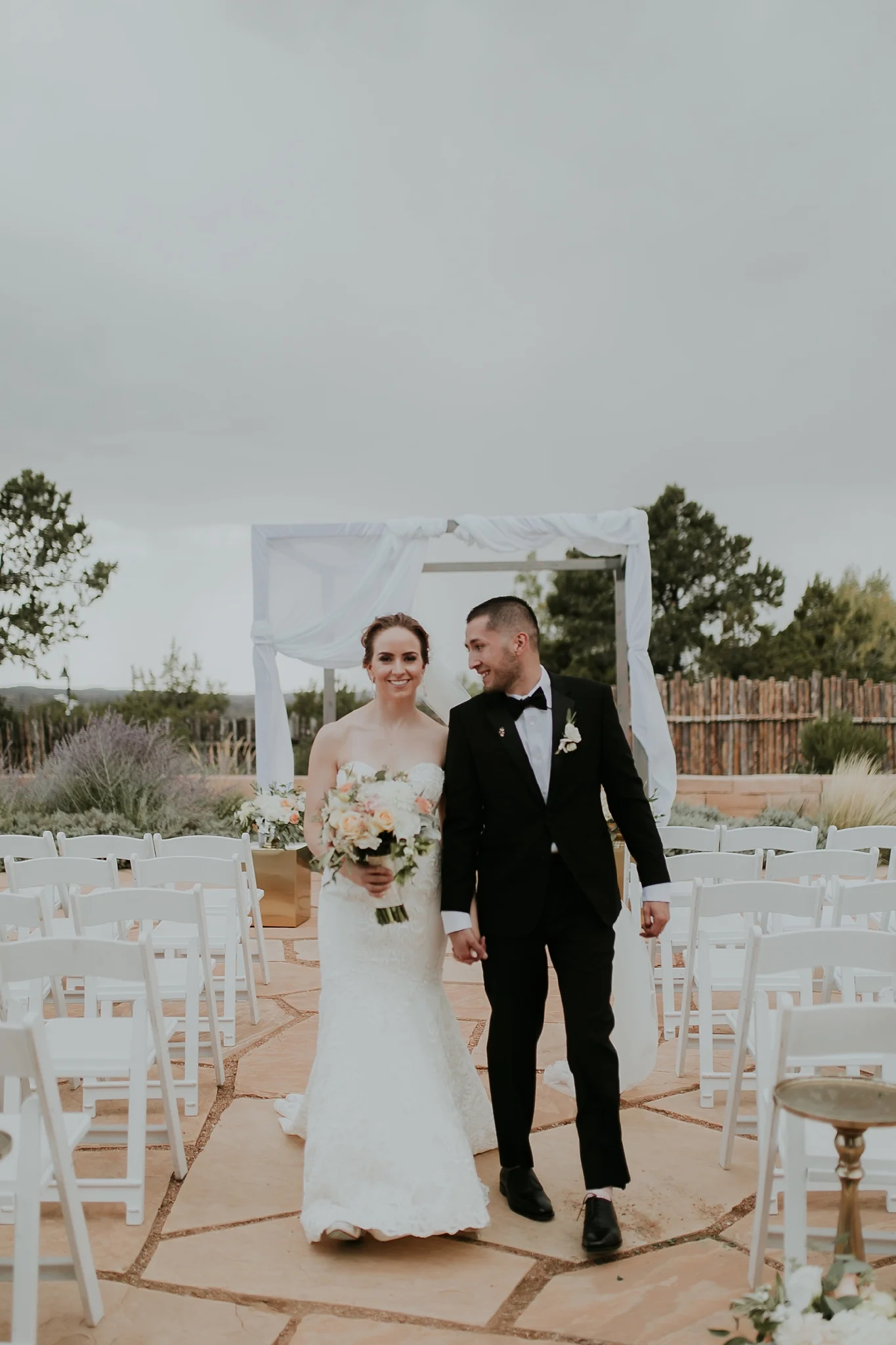 Alicia+lucia+photography+-+albuquerque+wedding+photographer+-+santa+fe+wedding+photography+-+new+mexico+wedding+photographer+-+wedding+ceremony+-+wedding+alter+-+floral+alter_0068.jpg