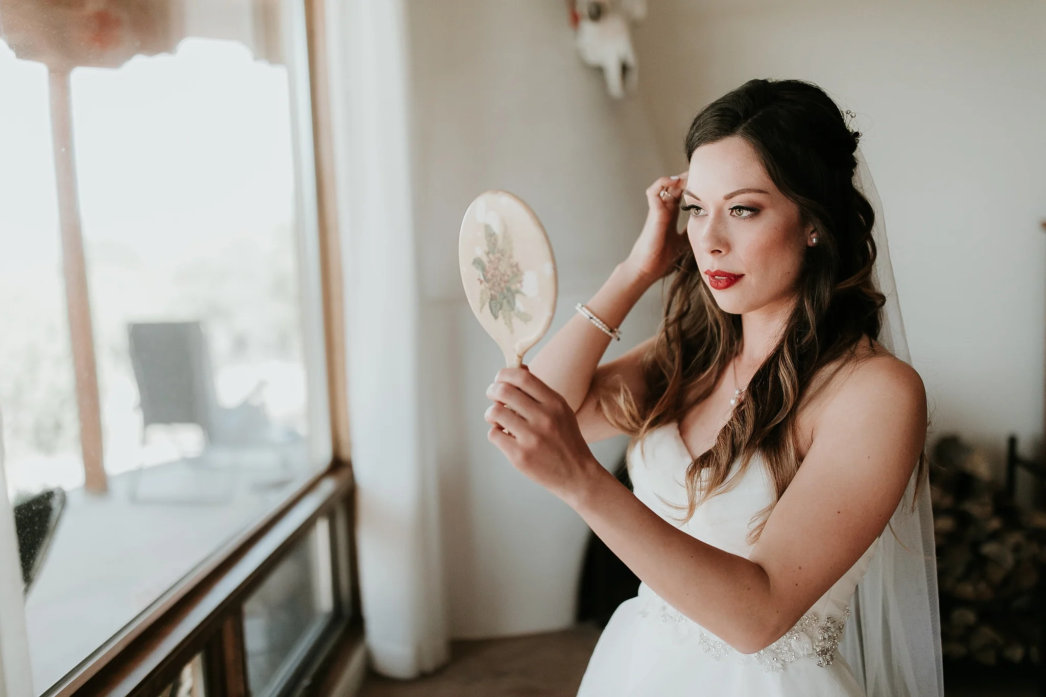 Alicia+lucia+photography+-+albuquerque+wedding+photographer+-+santa+fe+wedding+photography+-+new+mexico+wedding+photographer+-+new+mexico+wedding+-+santa+fe+wedding+-+albuquerque+wedding+-+bridal+hair_0031.jpg