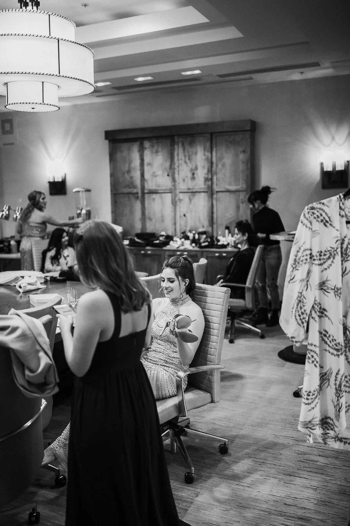 Alicia+lucia+photography+-+albuquerque+wedding+photographer+-+santa+fe+wedding+photography+-+new+mexico+wedding+photographer+-+new+mexico+wedding+-+santa+fe+wedding+-+four+seasons+wedding+-+winter+wedding_0014.jpg