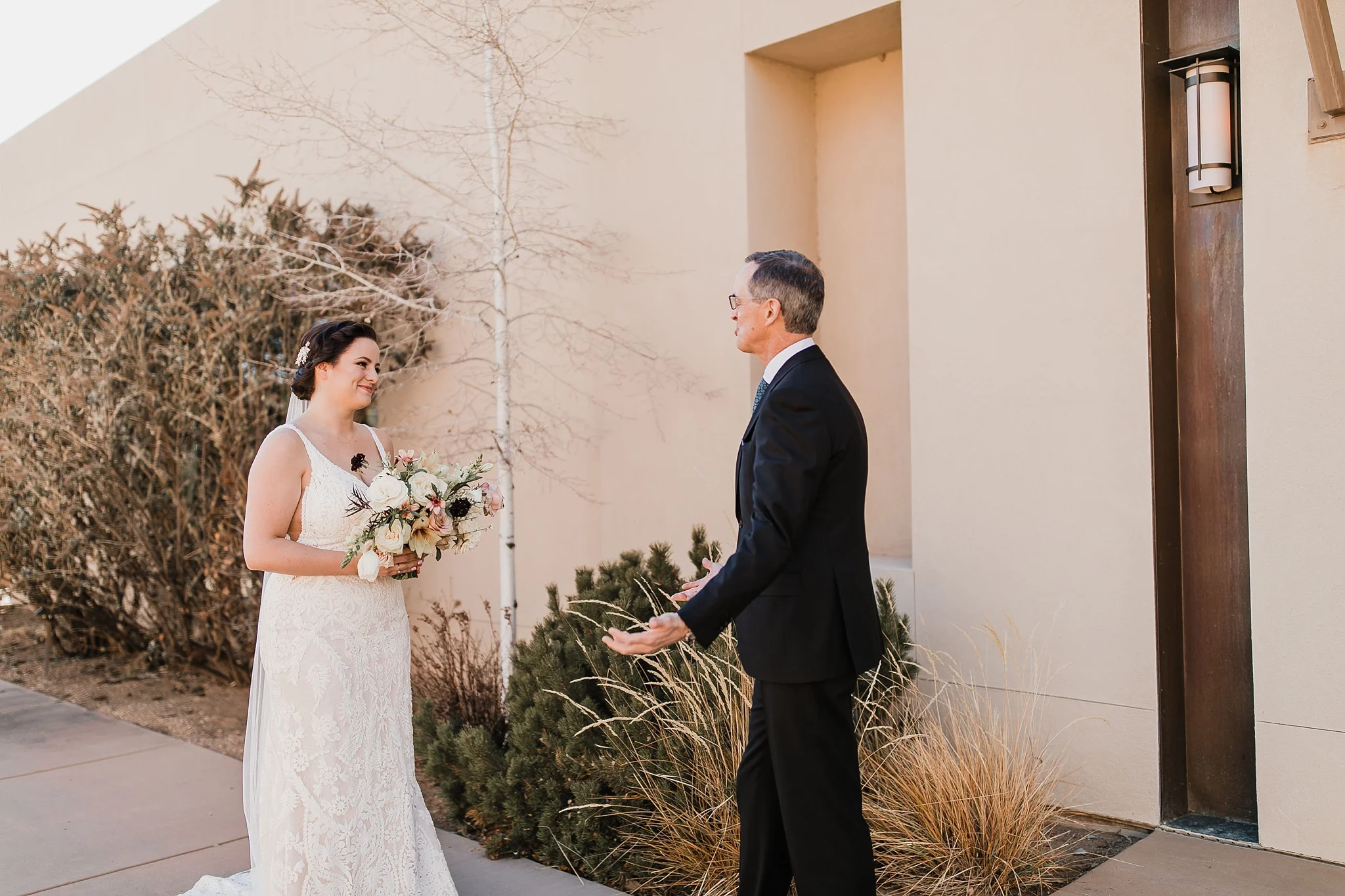 Alicia+lucia+photography+-+albuquerque+wedding+photographer+-+santa+fe+wedding+photography+-+new+mexico+wedding+photographer+-+new+mexico+wedding+-+santa+fe+wedding+-+four+seasons+wedding+-+winter+wedding_0021.jpg
