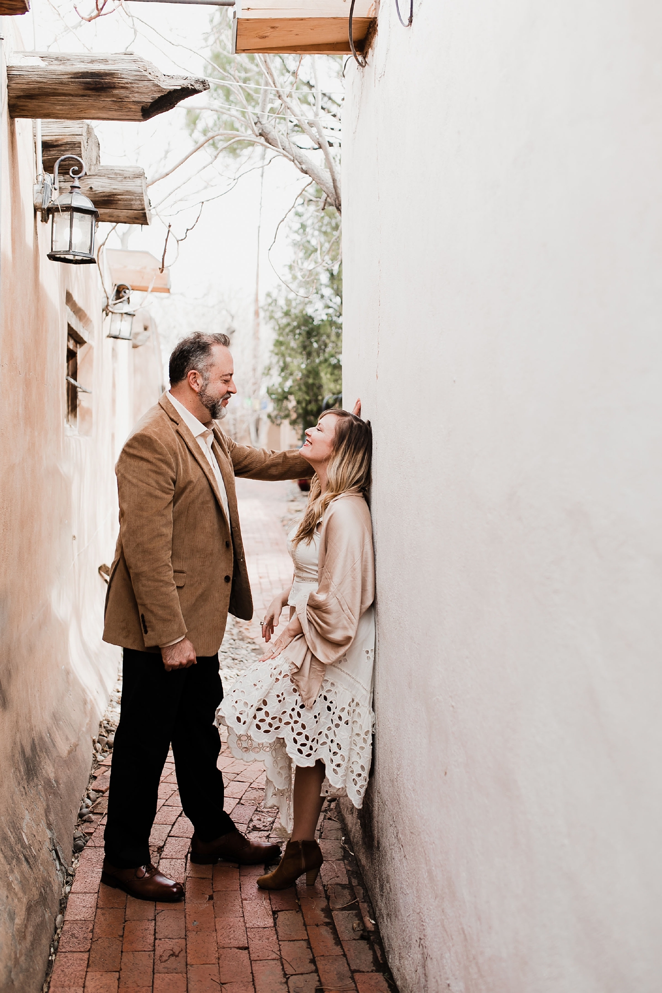 Alicia+lucia+photography+-+albuquerque+wedding+photographer+-+santa+fe+wedding+photography+-+new+mexico+wedding+photographer+-+new+mexico+engagement+-+albuquerque+engagement+-+old+town+engagement_0014.jpg