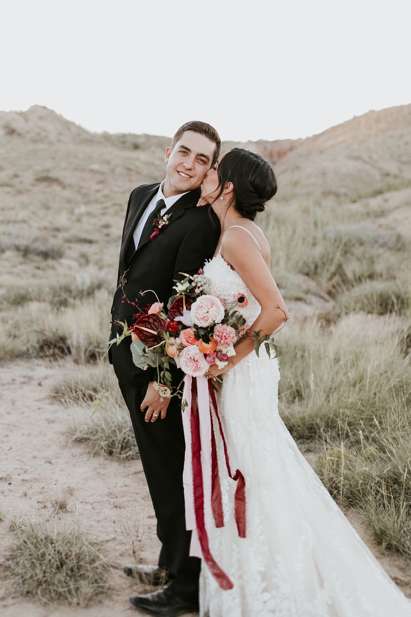 Alicia+lucia+photography+-+albuquerque+wedding+photographer+-+santa+fe+wedding+photography+-+new+mexico+wedding+photographer+-+new+mexico+florist+-+wedding+florist+-+renegade+floral_0003.jpg