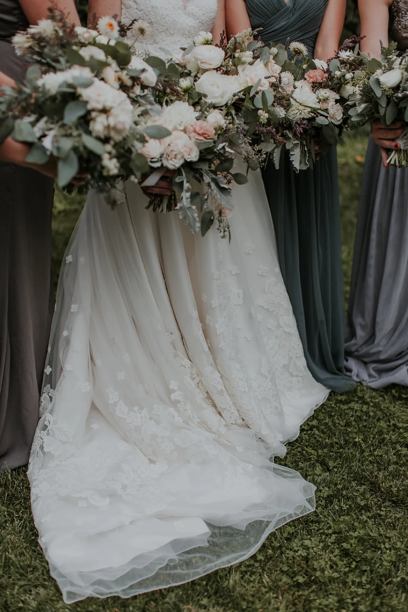 Alicia+lucia+photography+-+albuquerque+wedding+photographer+-+santa+fe+wedding+photography+-+new+mexico+wedding+photographer+-+new+mexico+florist+-+wedding+florist+-+renegade+floral_0078.jpg