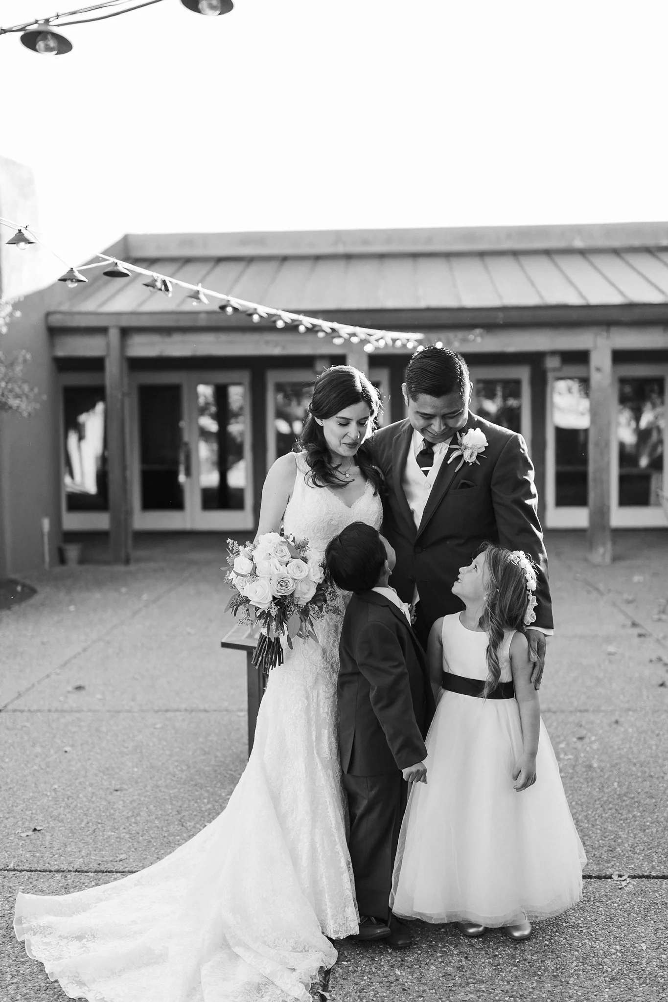 Alicia+lucia+photography+-+albuquerque+wedding+photographer+-+santa+fe+wedding+photography+-+new+mexico+wedding+photographer+-+new+mexico+wedding+-+flower+girl+-+wedding+flower+girl_0030.jpg