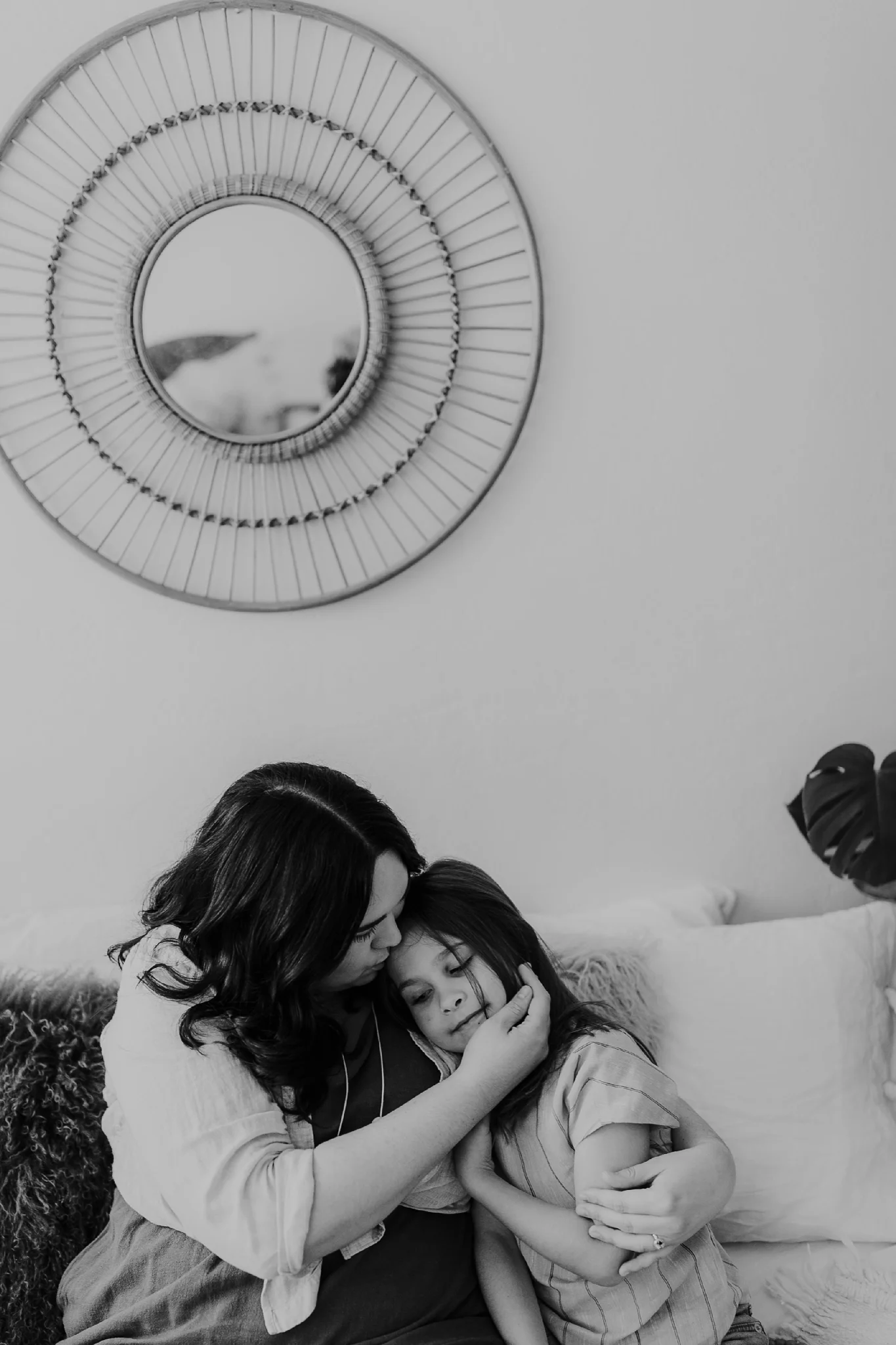 Alicia+lucia+photography+-+albuquerque+wedding+photographer+-+santa+fe+wedding+photography+-+new+mexico+wedding+photographer+-+new+mexico+family+-+home+photography+session+-+mom+kids+session+-+family+photography_0026.jpg