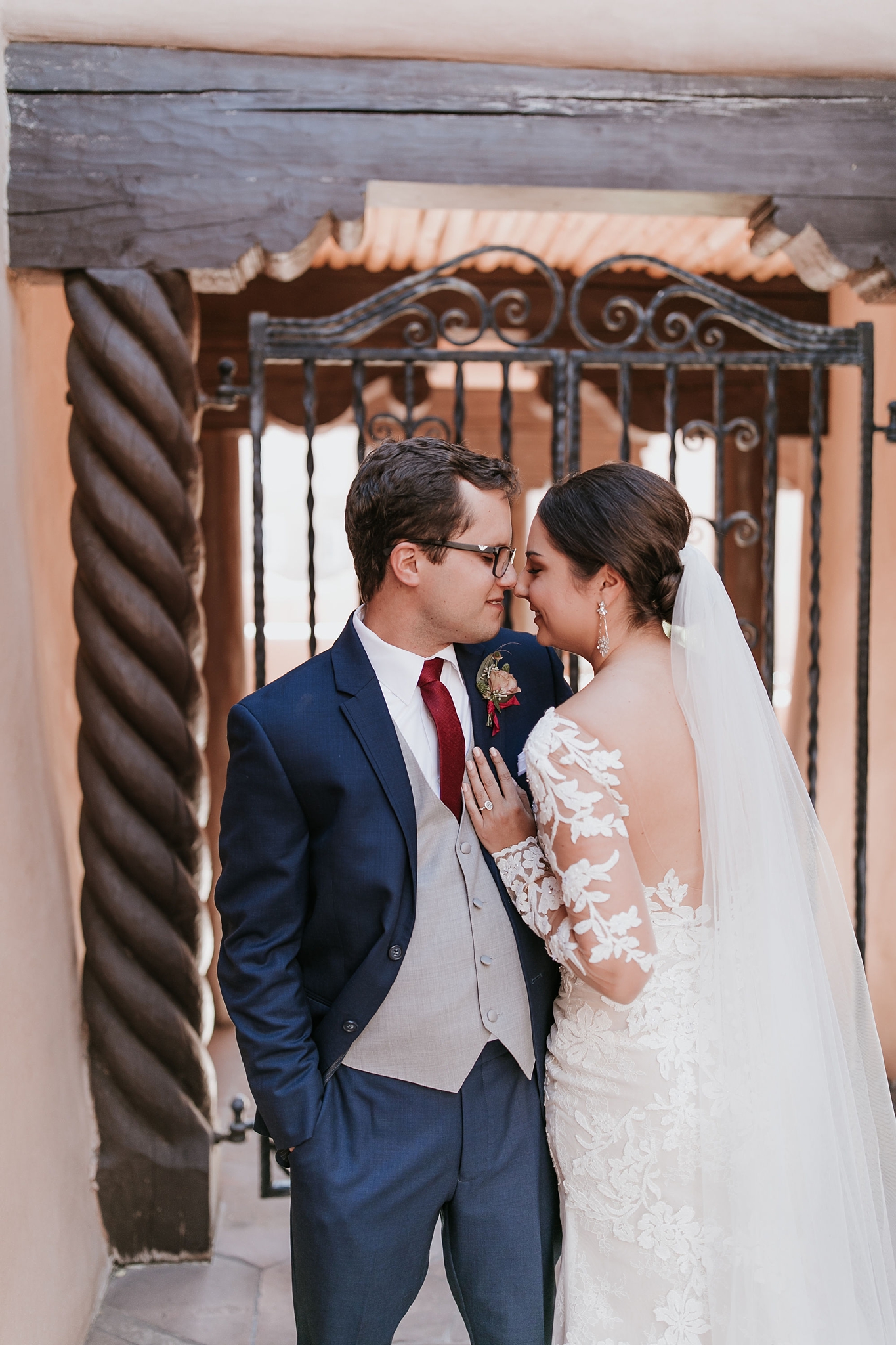 Alicia+lucia+photography+-+albuquerque+wedding+photographer+-+santa+fe+wedding+photography+-+new+mexico+wedding+photographer+-+new+mexico+wedding+-+wedding+planner+-+just+lovely+weddings+-+new+mexico+wedding+planner_0088.jpg