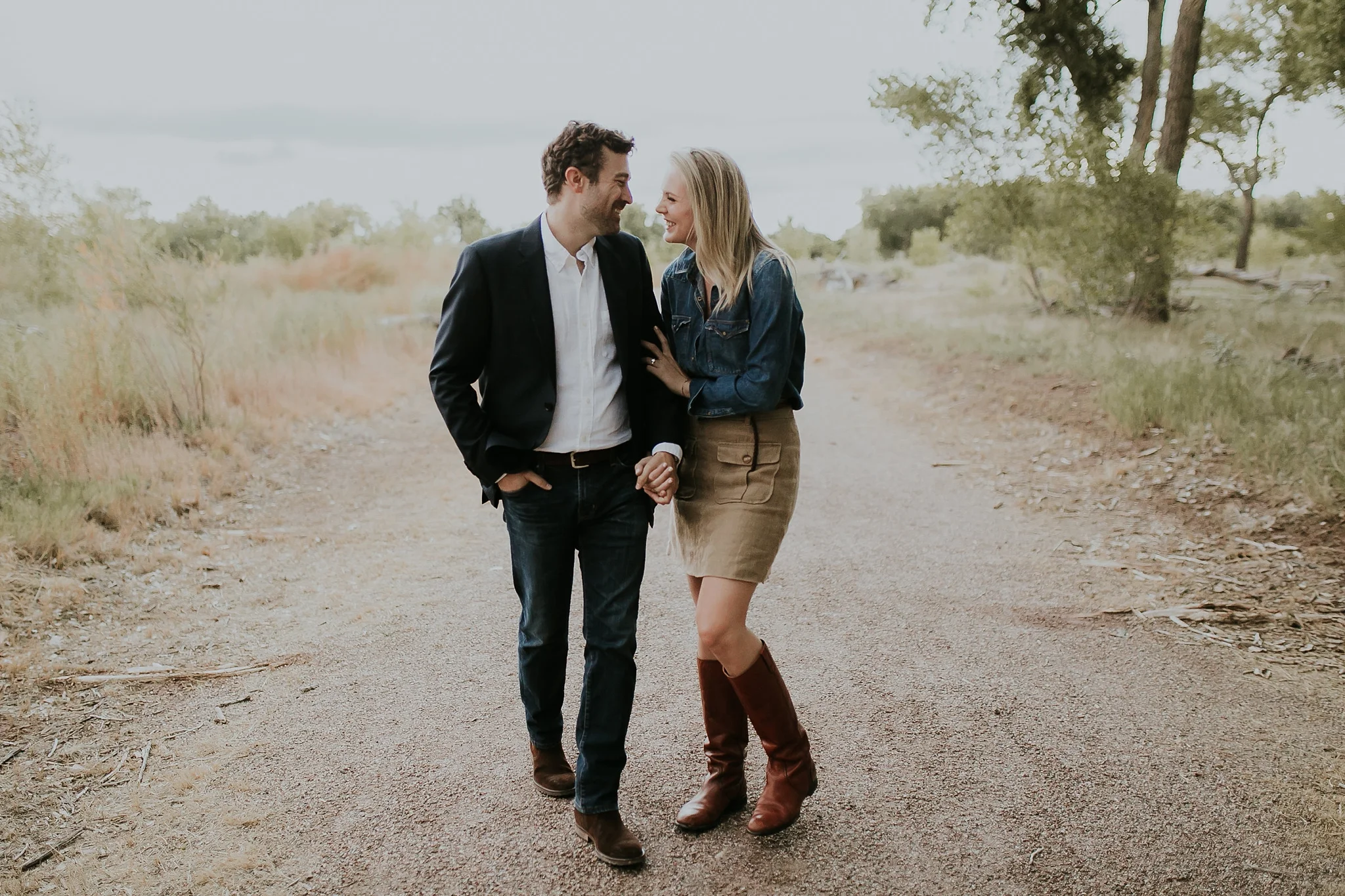 Alicia+lucia+photography+-+albuquerque+wedding+photographer+-+santa+fe+wedding+photography+-+new+mexico+wedding+photographer+-+new+mexico+wedding+-+new+mexico+engagement+-+engagement+style+-+style+lookbook_0113.jpg