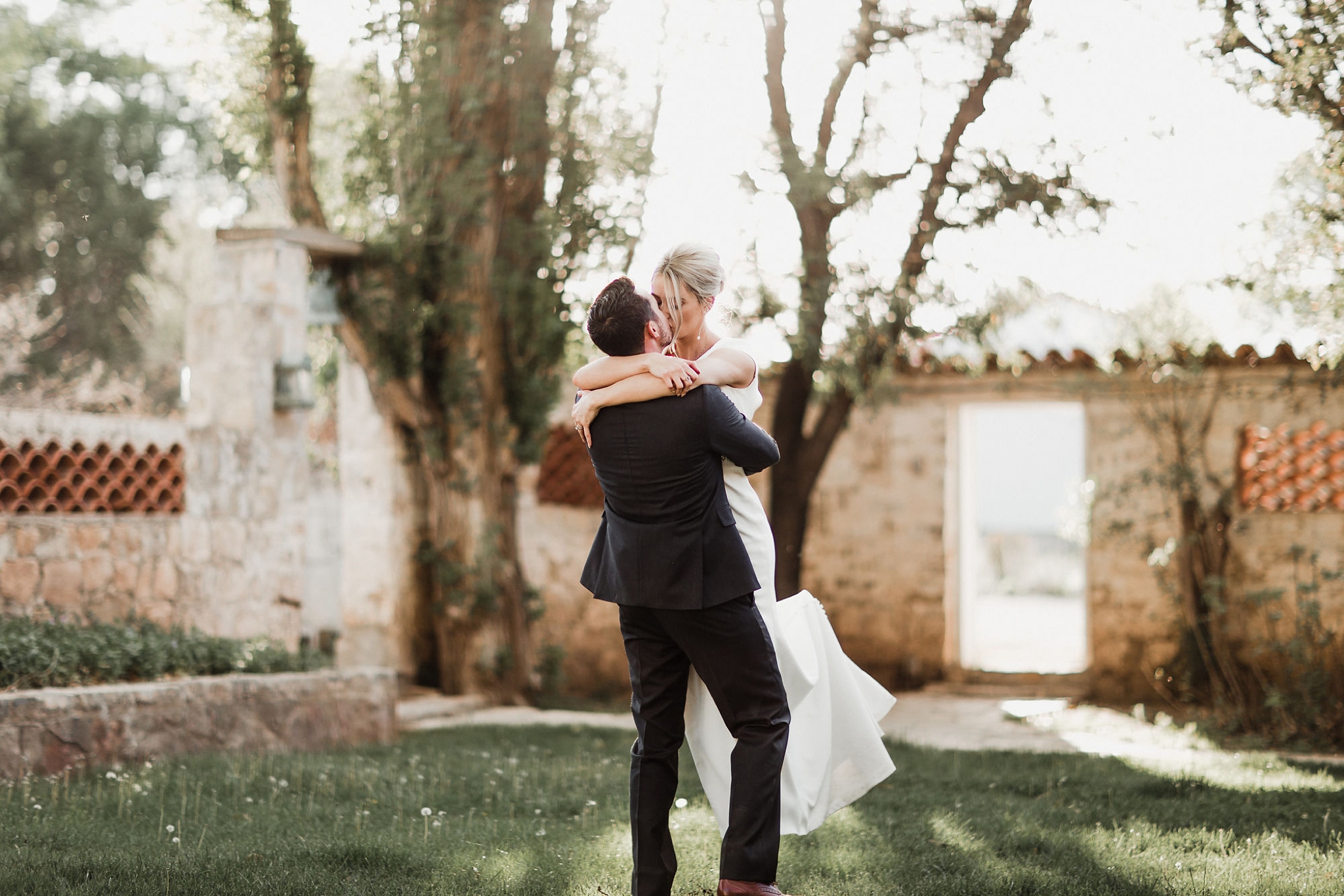 Alicia+lucia+photography+-+albuquerque+wedding+photographer+-+santa+fe+wedding+photography+-+new+mexico+wedding+photographer+-+new+mexico+wedding+-+ruidoso+wedding+-+southern+new+mexico+wedding+-+san+patricio+wedding+-+spring+wedding_0122.jpg