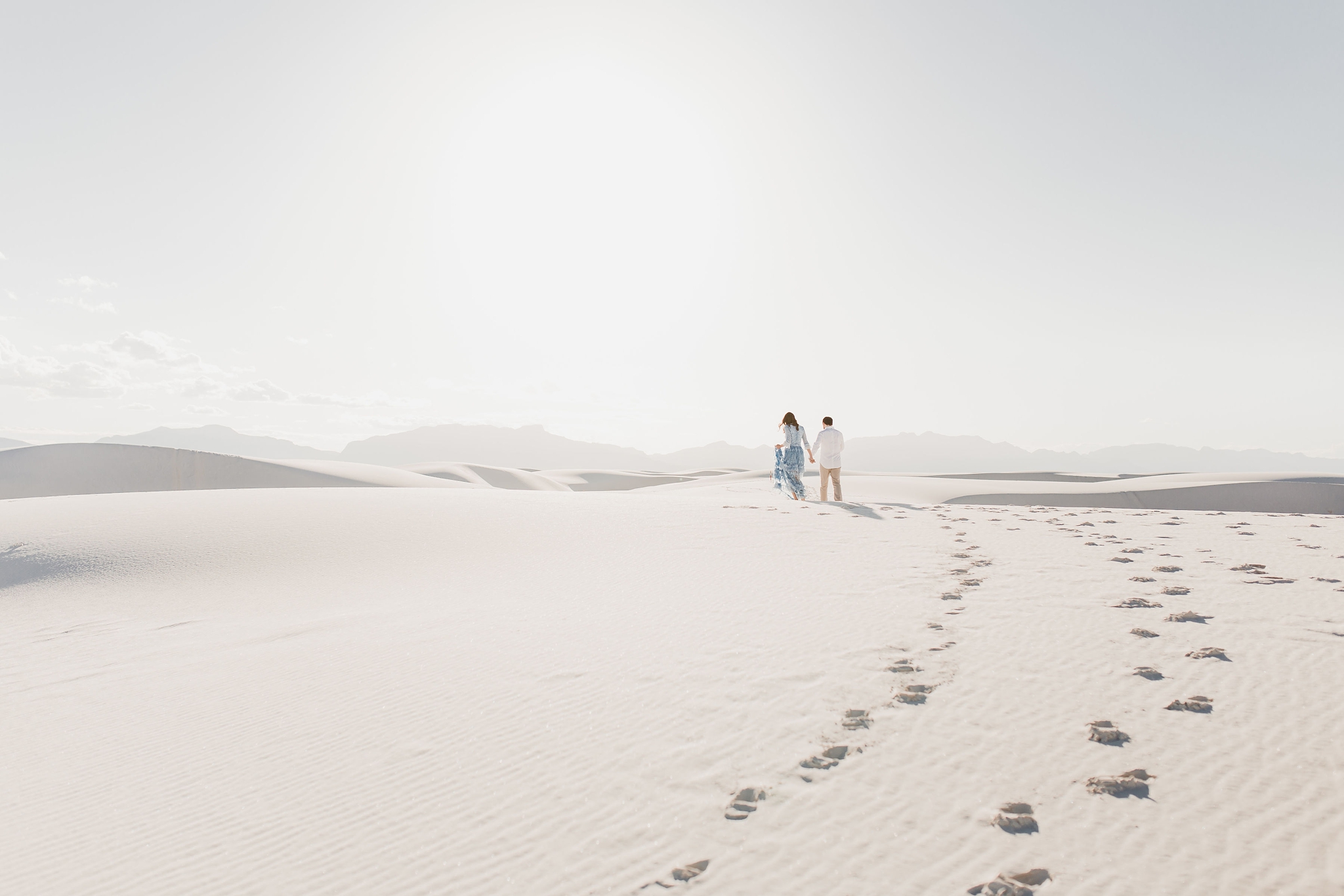 Alicia+lucia+photography+-+albuquerque+wedding+photographer+-+santa+fe+wedding+photography+-+new+mexico+wedding+photographer+-+new+mexico+wedding+-+new+mexico+engagement+-+white+sands+engagement+-+white+sands+national+monument_0015.jpg