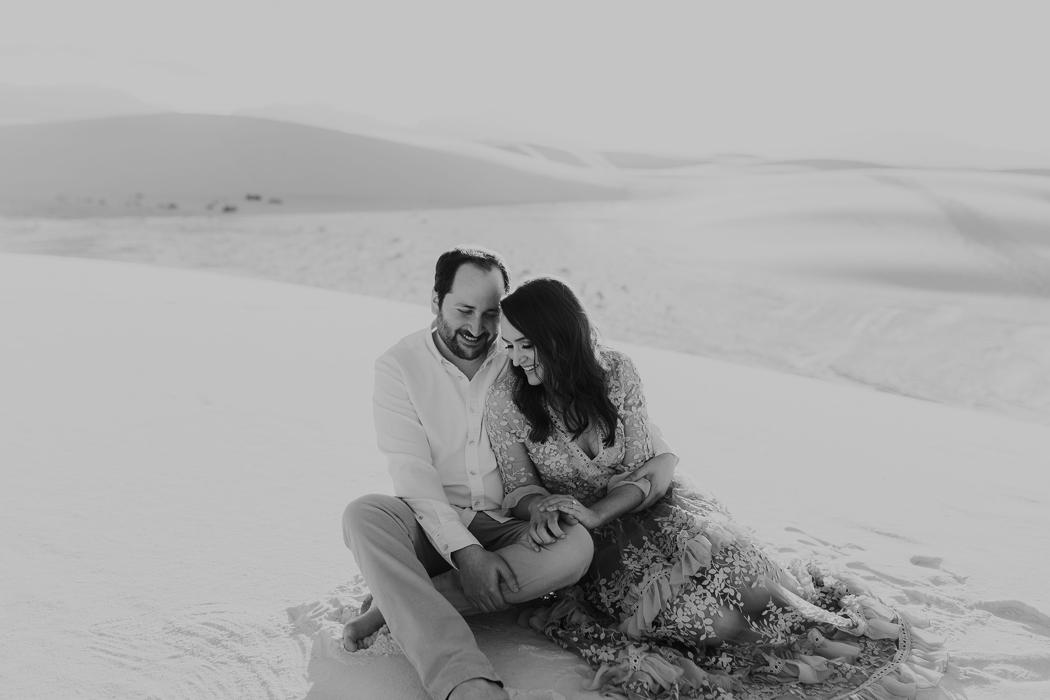 Alicia+lucia+photography+-+albuquerque+wedding+photographer+-+santa+fe+wedding+photography+-+new+mexico+wedding+photographer+-+new+mexico+wedding+-+new+mexico+engagement+-+white+sands+engagement+-+white+sands+national+monument_0027.jpg