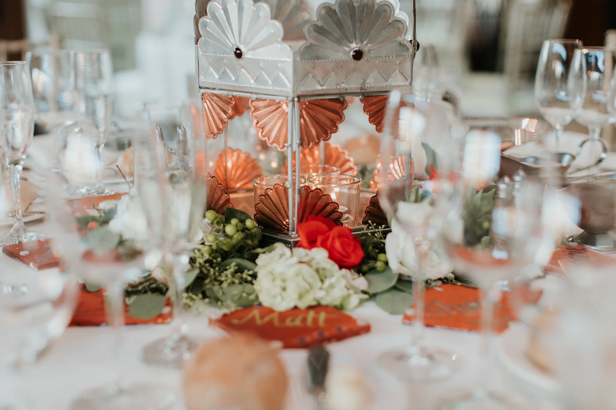 Alicia+lucia+photography+-+albuquerque+wedding+photographer+-+santa+fe+wedding+photography+-+new+mexico+wedding+photographer+-+new+mexico+wedding+-+wedding+reception+-+wedding+florals+-+wedding+centerpieces+-+floral+centerpieces_0019.jpg