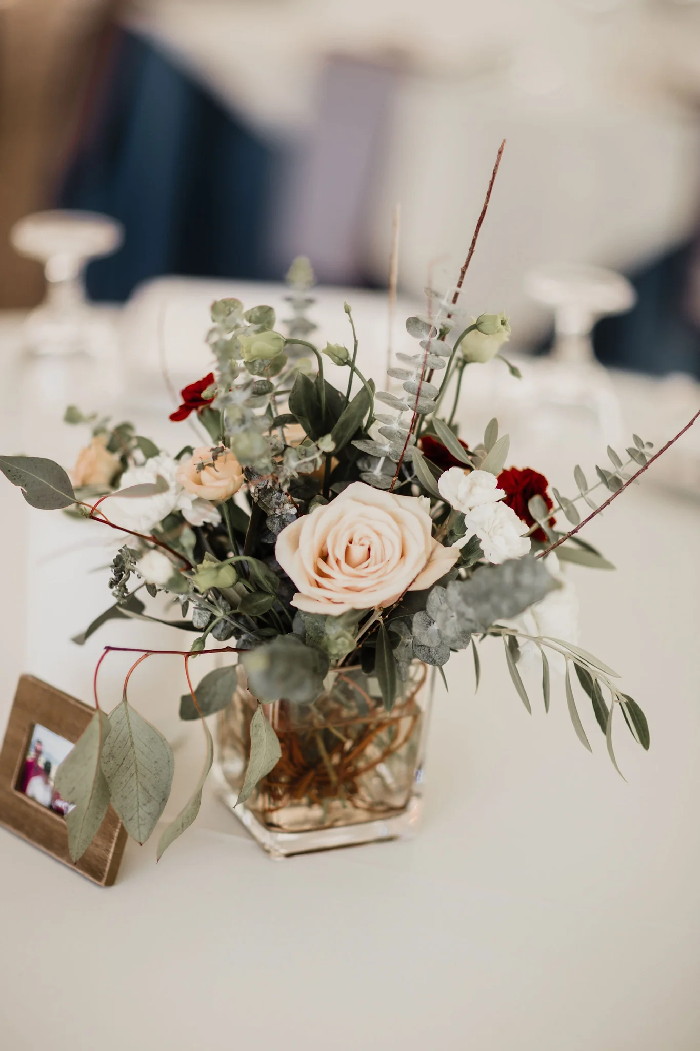 Alicia+lucia+photography+-+albuquerque+wedding+photographer+-+santa+fe+wedding+photography+-+new+mexico+wedding+photographer+-+new+mexico+wedding+-+wedding+reception+-+wedding+florals+-+wedding+centerpieces+-+floral+centerpieces_0020.jpg