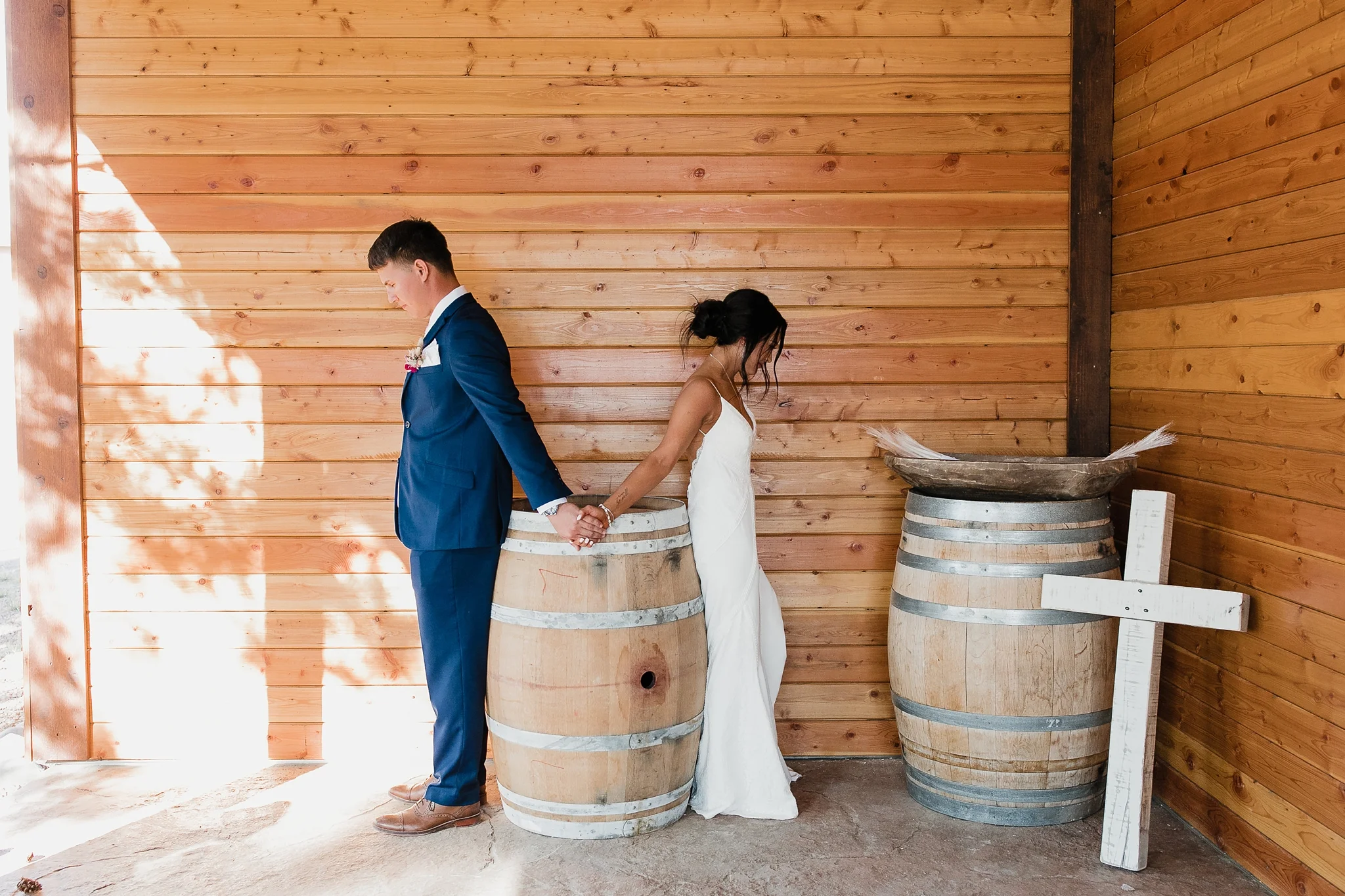Alicia+lucia+photography+-+albuquerque+wedding+photographer+-+santa+fe+wedding+photography+-+new+mexico+wedding+photographer+-+new+mexico+wedding+-+new+mexico+wedding+-+barn+wedding+-+enchanted+vine+barn+wedding+-+ruidoso+wedding_0070.jpg