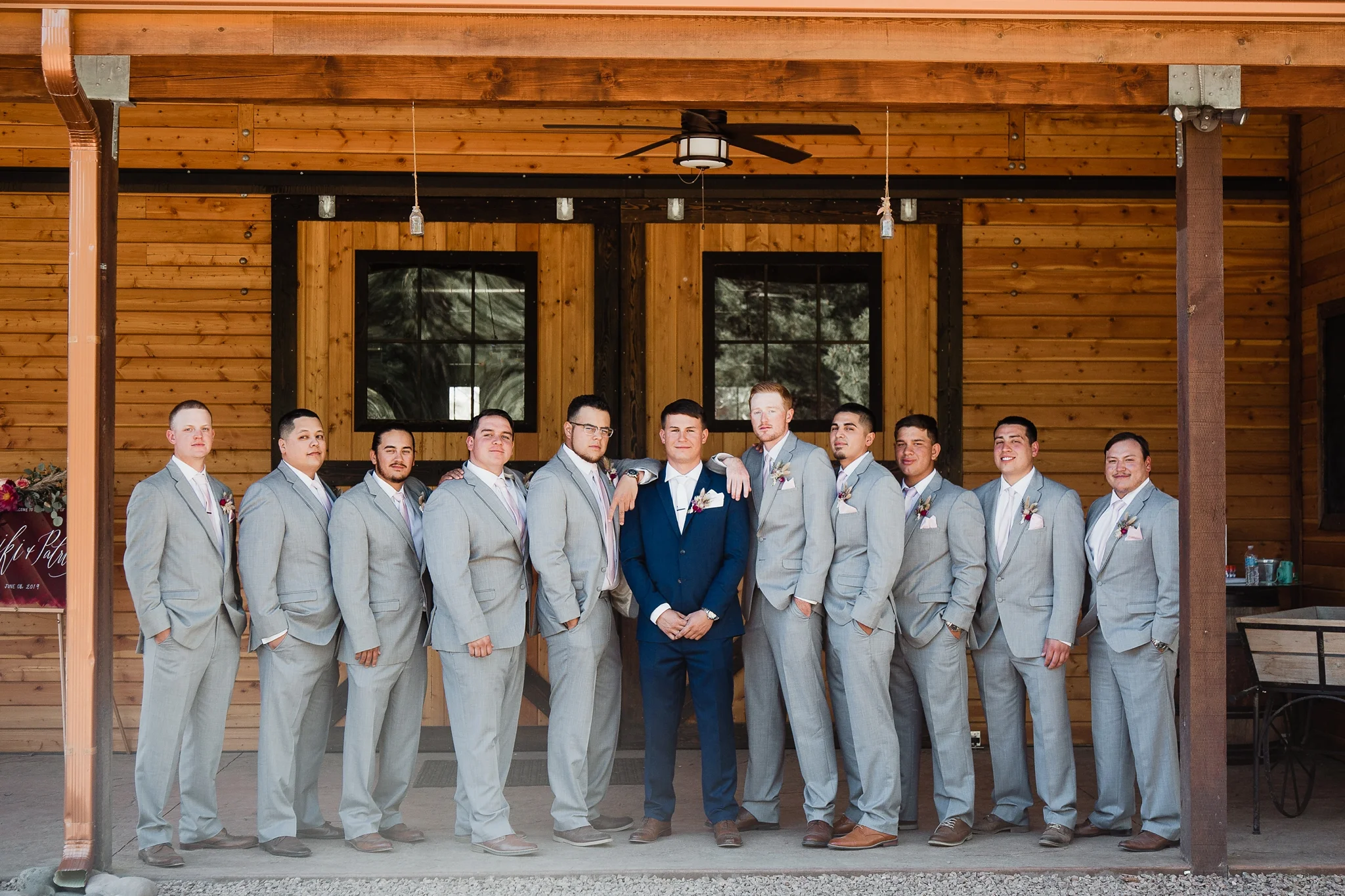 Alicia+lucia+photography+-+albuquerque+wedding+photographer+-+santa+fe+wedding+photography+-+new+mexico+wedding+photographer+-+new+mexico+wedding+-+new+mexico+wedding+-+barn+wedding+-+enchanted+vine+barn+wedding+-+ruidoso+wedding_0091.jpg