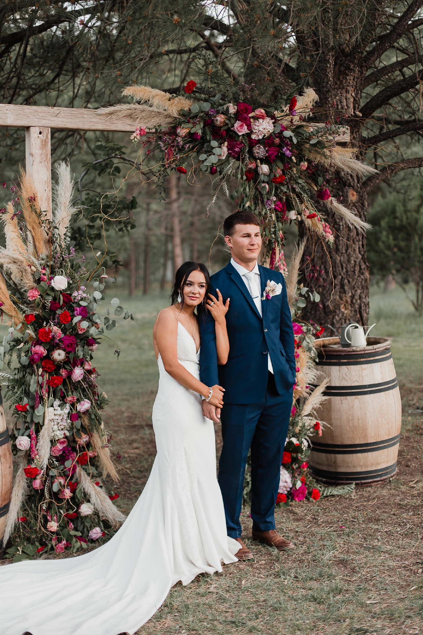 Alicia+lucia+photography+-+albuquerque+wedding+photographer+-+santa+fe+wedding+photography+-+new+mexico+wedding+photographer+-+new+mexico+wedding+-+new+mexico+wedding+-+barn+wedding+-+enchanted+vine+barn+wedding+-+ruidoso+wedding_0142.jpg