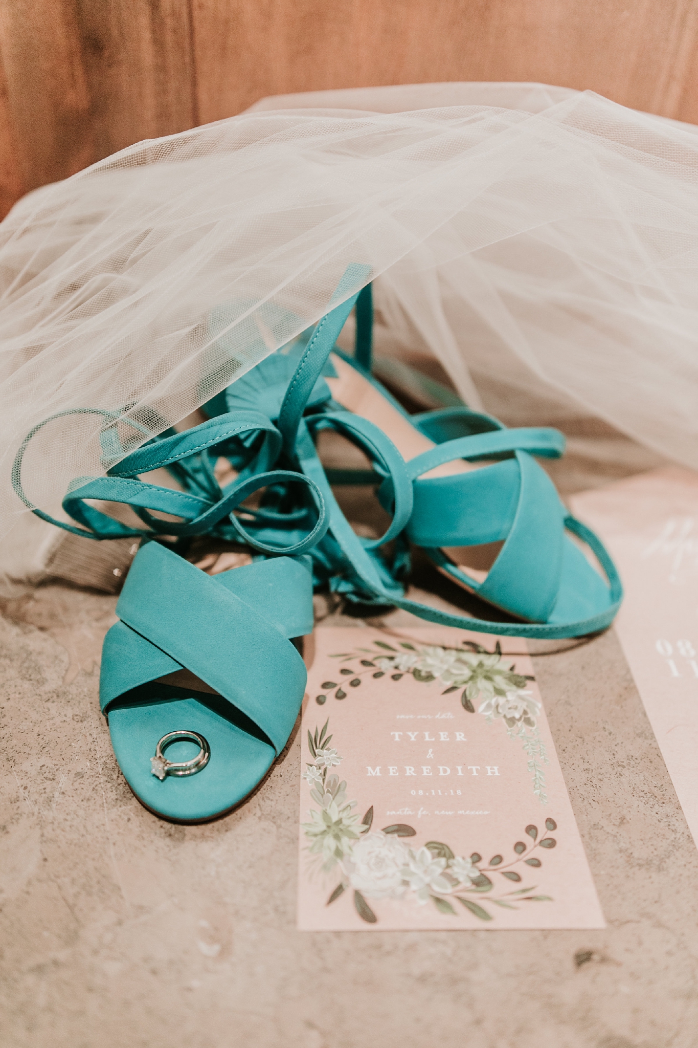 Alicia+lucia+photography+-+albuquerque+wedding+photographer+-+santa+fe+wedding+photography+-+new+mexico+wedding+photographer+-+new+mexico+wedding+-+new+mexico+wedding+-+colorado+wedding+-+bridal+shoes+-+bridal+inspo_0023.jpg