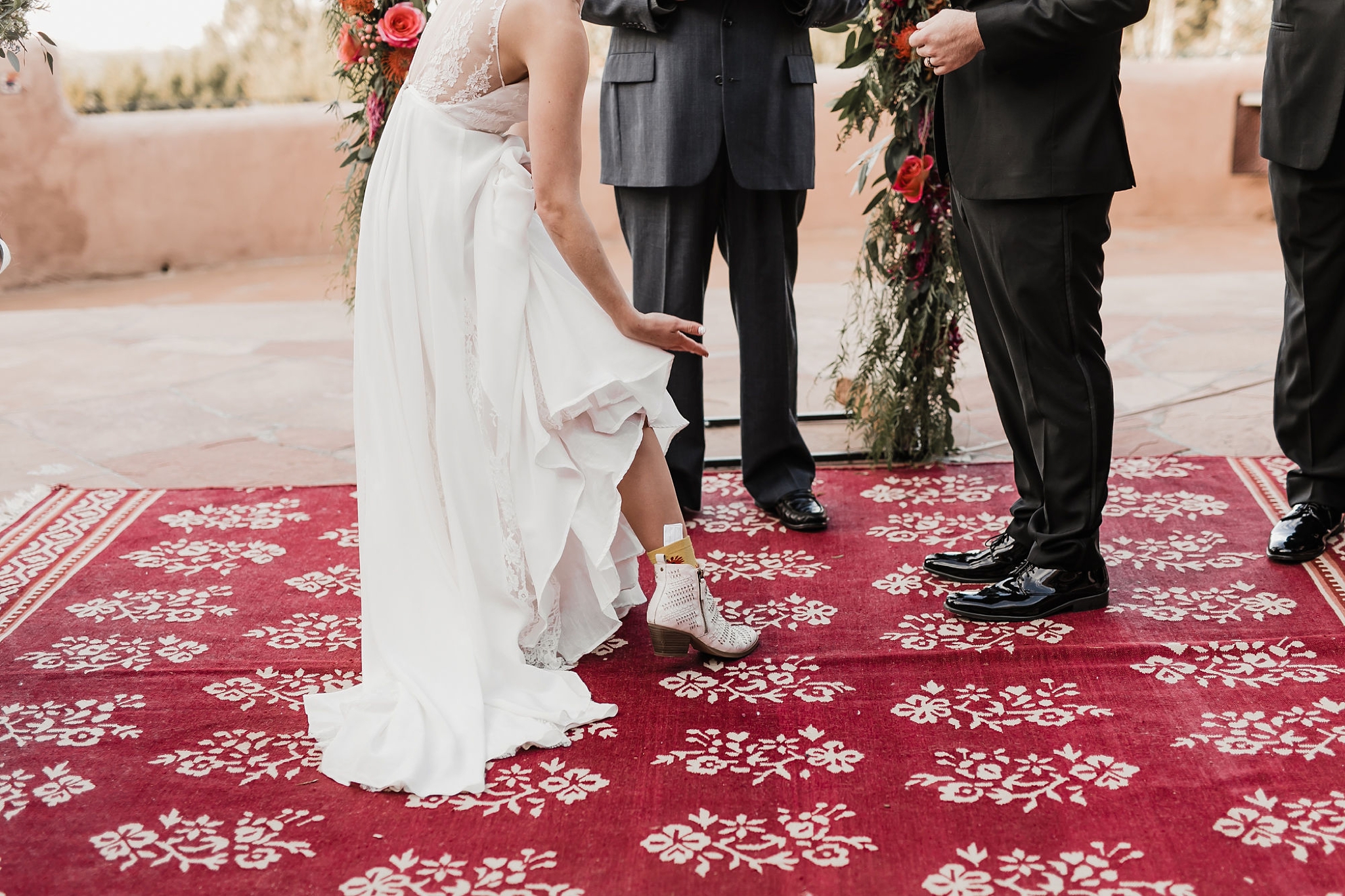 Alicia+lucia+photography+-+albuquerque+wedding+photographer+-+santa+fe+wedding+photography+-+new+mexico+wedding+photographer+-+new+mexico+wedding+-+new+mexico+wedding+-+colorado+wedding+-+bridal+shoes+-+bridal+inspo_0029.jpg