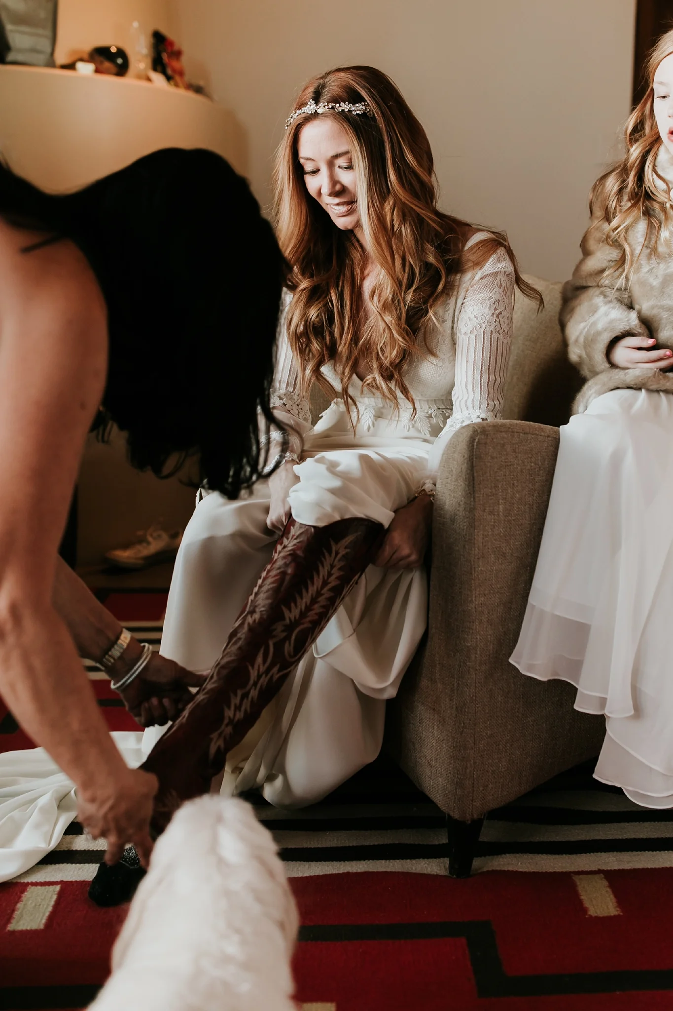 Alicia+lucia+photography+-+albuquerque+wedding+photographer+-+santa+fe+wedding+photography+-+new+mexico+wedding+photographer+-+new+mexico+wedding+-+new+mexico+wedding+-+colorado+wedding+-+bridal+shoes+-+bridal+inspo_0036.jpg