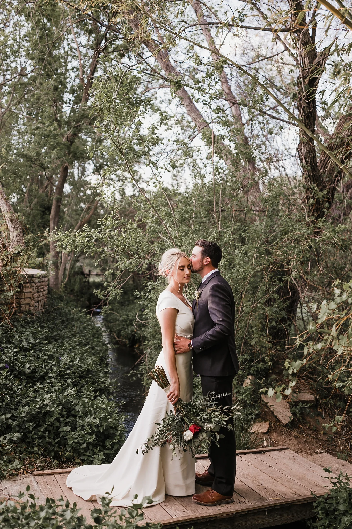 Alicia+lucia+photography+-+albuquerque+wedding+photographer+-+santa+fe+wedding+photography+-+new+mexico+wedding+photographer+-+new+mexico+wedding+-+new+mexico+wedding+-+albuquerque+wedding+-+casa+perea+wedding+-+summer+wedding_0017.jpg