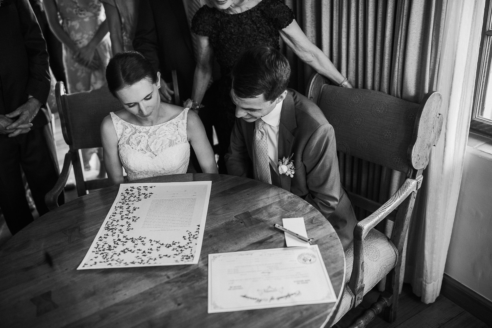 Alicia+lucia+photography+-+albuquerque+wedding+photographer+-+santa+fe+wedding+photography+-+new+mexico+wedding+photographer+-+new+mexico+wedding+-+santa+fe+wedding+-+la+fonda+on+the+plaza+wedding+-+jewish+wedding_0046.jpg