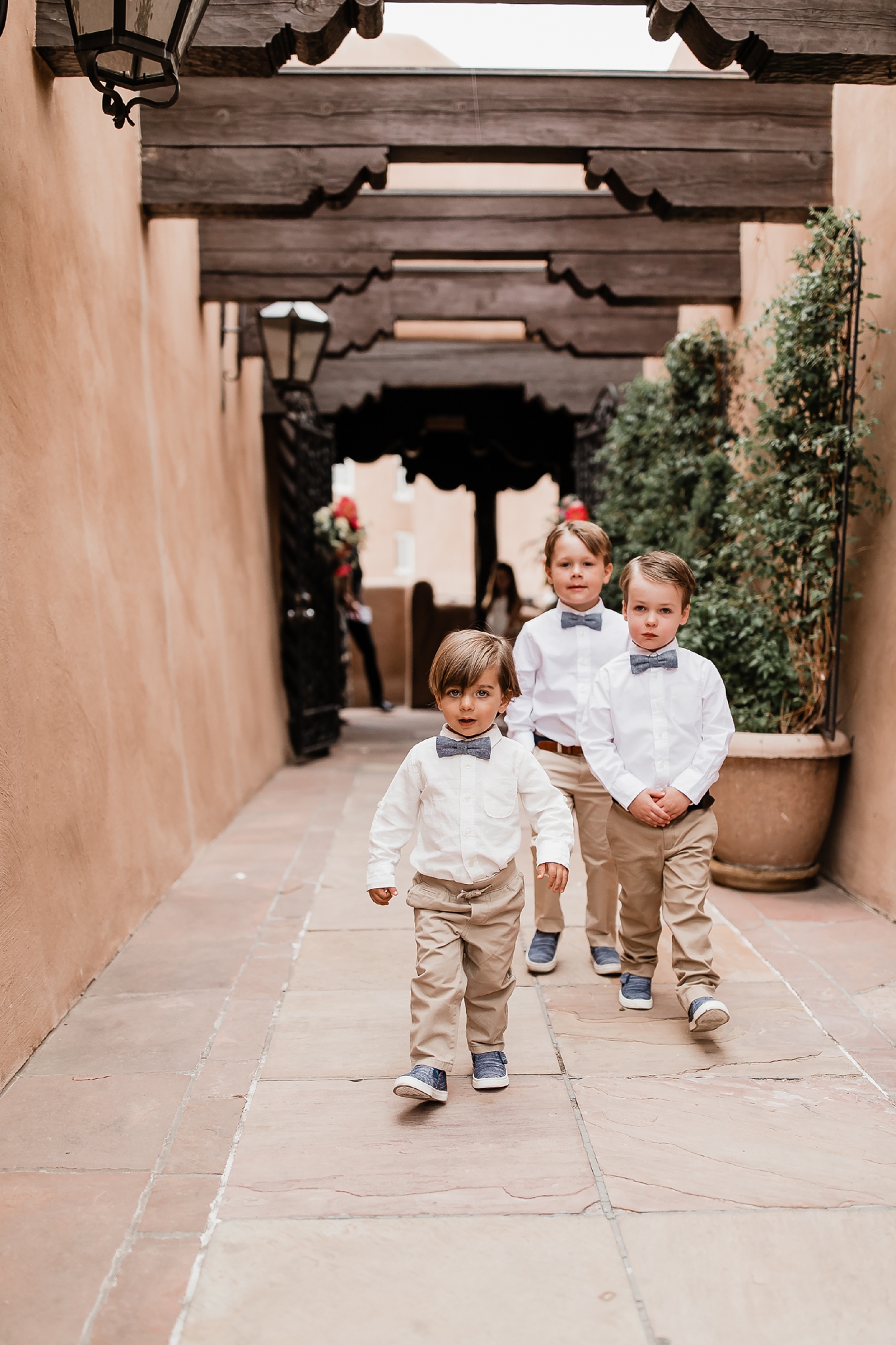 Alicia+lucia+photography+-+albuquerque+wedding+photographer+-+santa+fe+wedding+photography+-+new+mexico+wedding+photographer+-+new+mexico+wedding+-+santa+fe+wedding+-+la+fonda+on+the+plaza+wedding+-+jewish+wedding_0064.jpg
