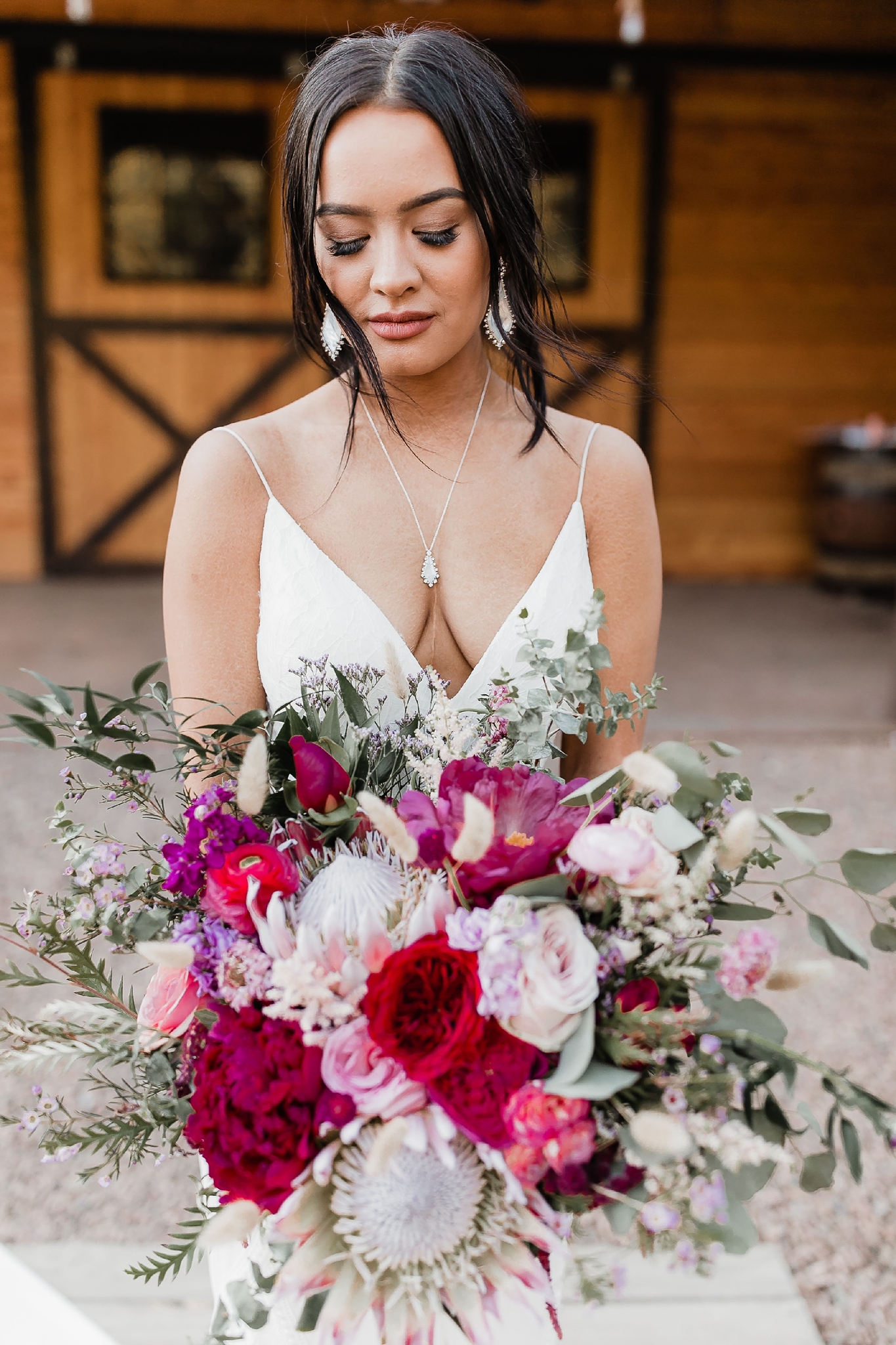 Alicia+lucia+photography+-+albuquerque+wedding+photographer+-+santa+fe+wedding+photography+-+new+mexico+wedding+photographer+-+new+mexico+wedding+-+summer+wedding+-+summer+wedding+florals+-+southwest+wedding_0016.jpg