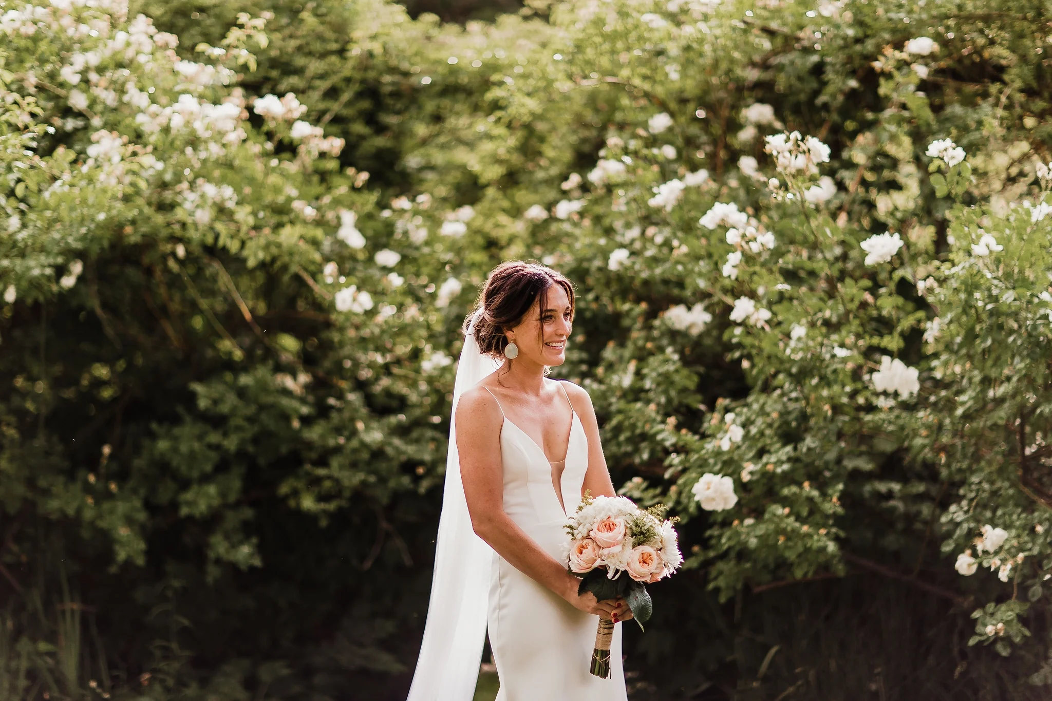 Alicia+lucia+photography+-+albuquerque+wedding+photographer+-+santa+fe+wedding+photography+-+new+mexico+wedding+photographer+-+new+mexico+wedding+-+summer+wedding+-+summer+wedding+florals+-+southwest+wedding_0120.jpg