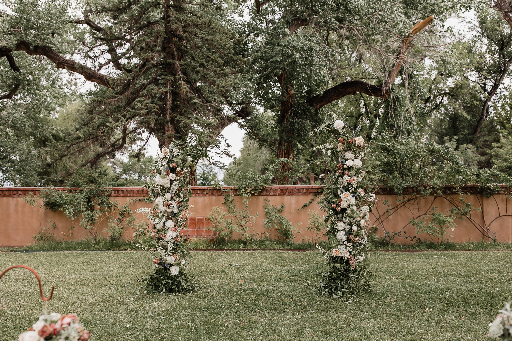 Alicia+lucia+photography+-+albuquerque+wedding+photographer+-+santa+fe+wedding+photography+-+new+mexico+wedding+photographer+-+new+mexico+wedding+-+summer+wedding+-+los+poblanos+wedding+-+albuquerque+wedding_0026.jpg