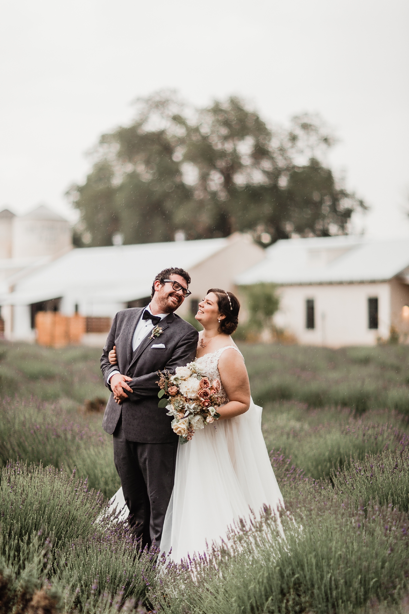 Alicia+lucia+photography+-+albuquerque+wedding+photographer+-+santa+fe+wedding+photography+-+new+mexico+wedding+photographer+-+new+mexico+wedding+-+summer+wedding+-+los+poblanos+wedding+-+albuquerque+wedding_0062.jpg