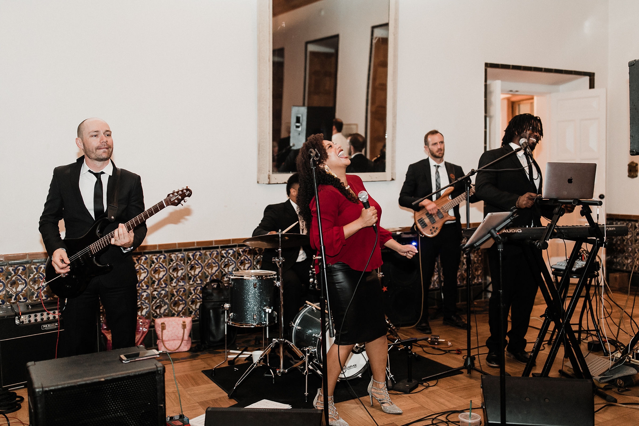 Alicia+lucia+photography+-+albuquerque+wedding+photographer+-+santa+fe+wedding+photography+-+new+mexico+wedding+photographer+-+new+mexico+wedding+-+summer+wedding+-+los+poblanos+wedding+-+albuquerque+wedding_0111.jpg