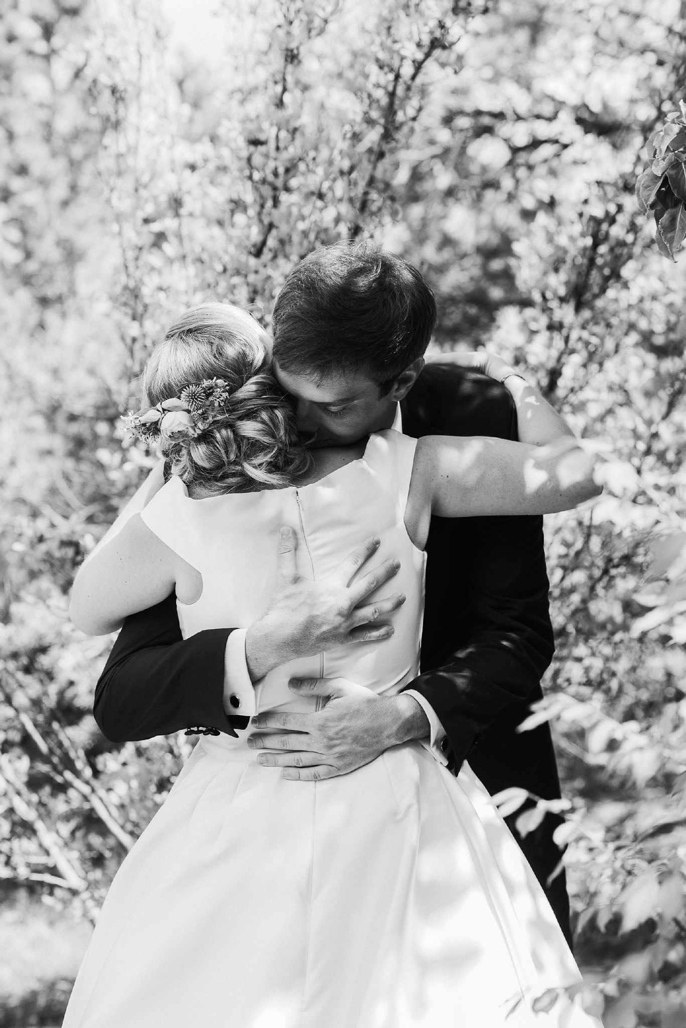 Alicia+lucia+photography+-+albuquerque+wedding+photographer+-+santa+fe+wedding+photography+-+new+mexico+wedding+photographer+-+new+mexico+wedding+-+las+campanas+wedding+-+santa+fe+wedding+-+maximalist+wedding+-+destination+wedding_0032.jpg