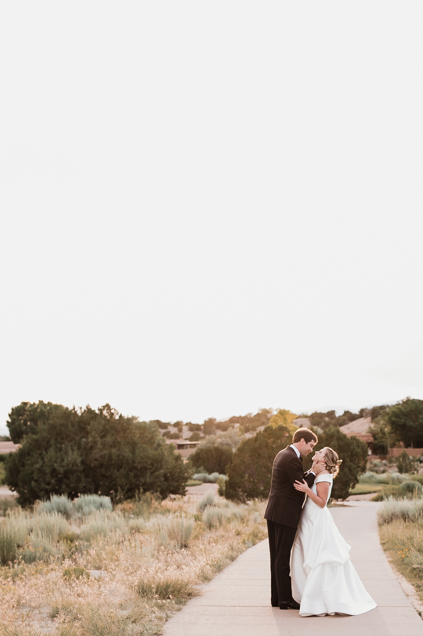 Alicia+lucia+photography+-+albuquerque+wedding+photographer+-+santa+fe+wedding+photography+-+new+mexico+wedding+photographer+-+new+mexico+wedding+-+las+campanas+wedding+-+santa+fe+wedding+-+maximalist+wedding+-+destination+wedding_0099.jpg