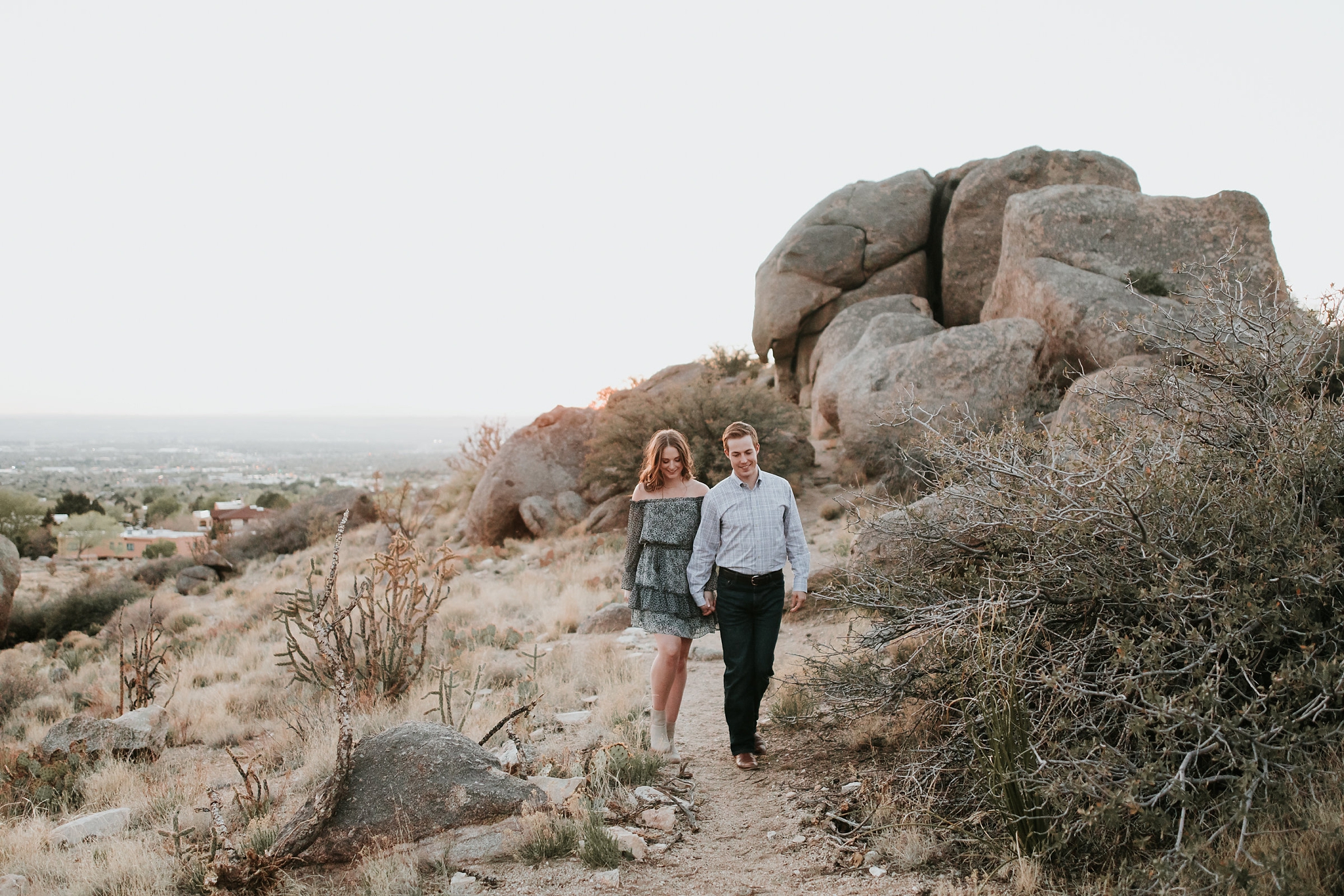 Alicia+lucia+photography+-+albuquerque+wedding+photographer+-+santa+fe+wedding+photography+-+new+mexico+wedding+photographer+-+new+mexico+wedding+-+engagement+-+engagement+photography+-+new+mexico+engagement+-+desert+engagement_0005.jpg