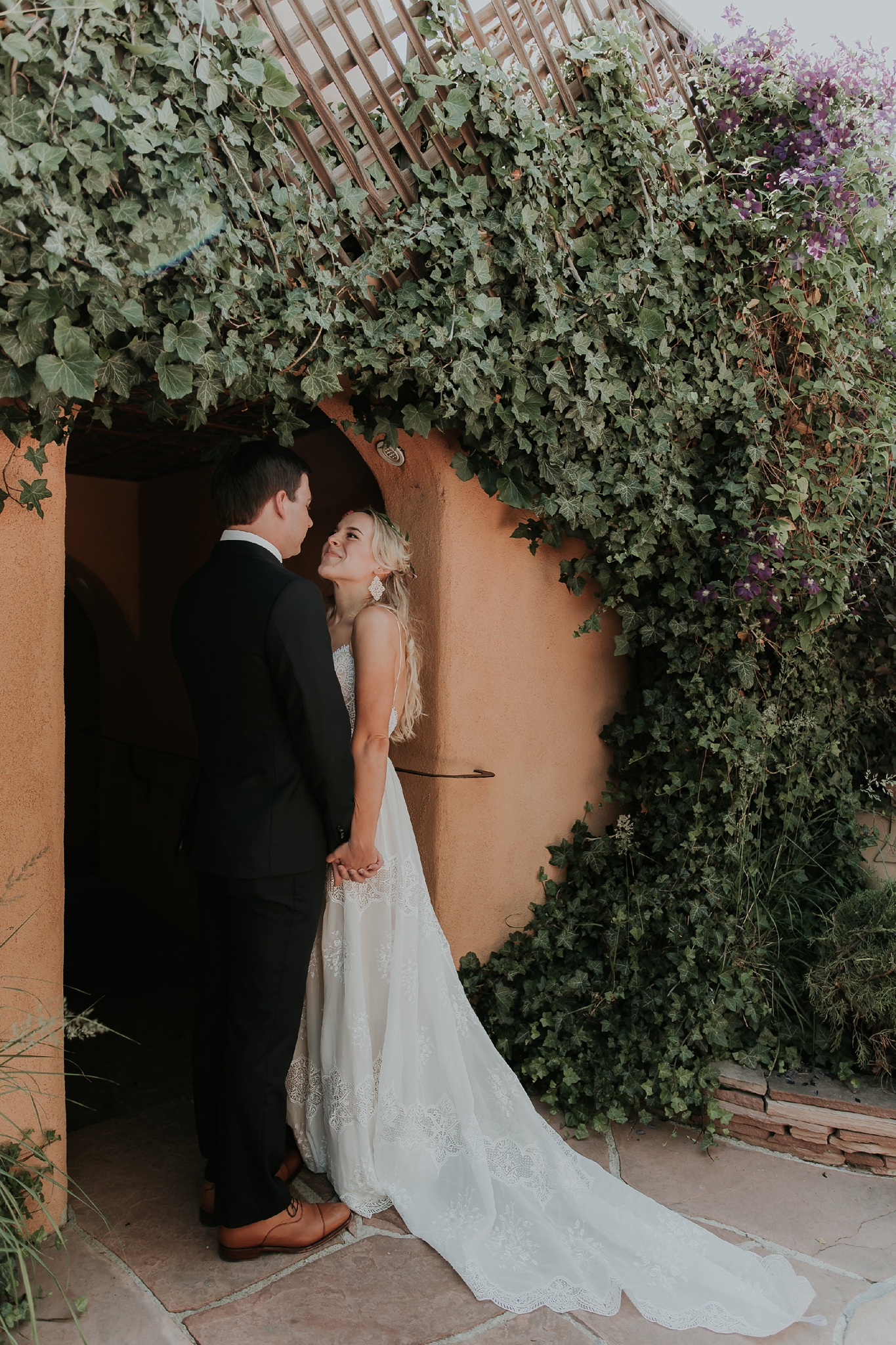 Alicia+lucia+photography+-+albuquerque+wedding+photographer+-+santa+fe+wedding+photography+-+new+mexico+wedding+photographer+-+new+mexico+wedding+-+wedding+gowns+-+bridal+gowns+-+a+line+wedding+gown_0051.jpg
