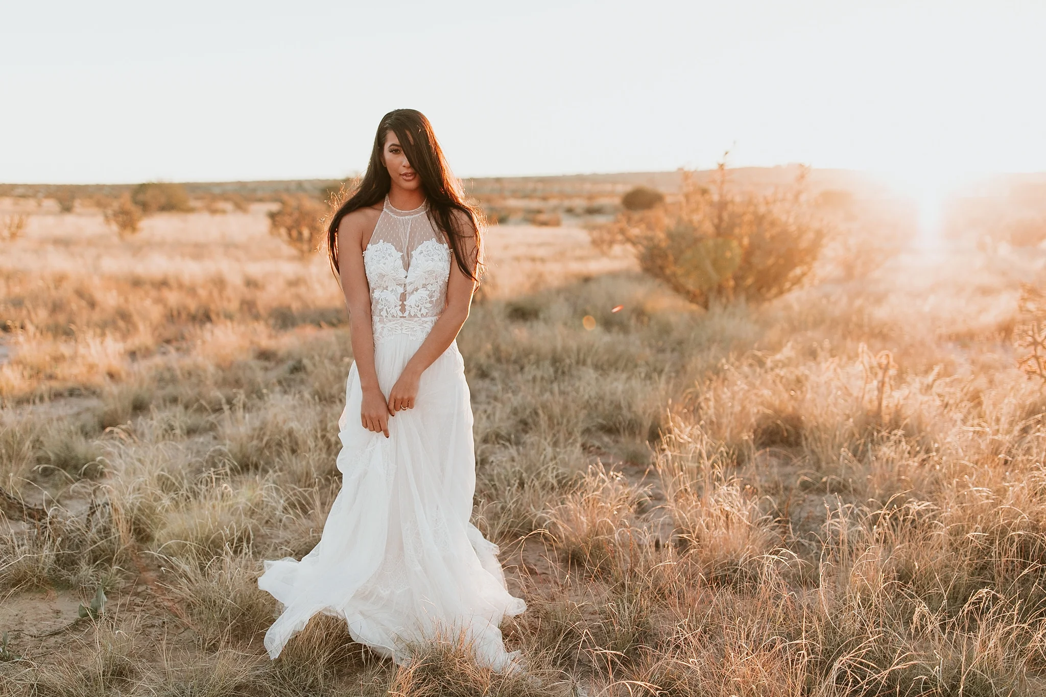 Alicia+lucia+photography+-+albuquerque+wedding+photographer+-+santa+fe+wedding+photography+-+new+mexico+wedding+photographer+-+new+mexico+wedding+-+wedding+gowns+-+bridal+gowns+-+a+line+wedding+gown_0056.jpg