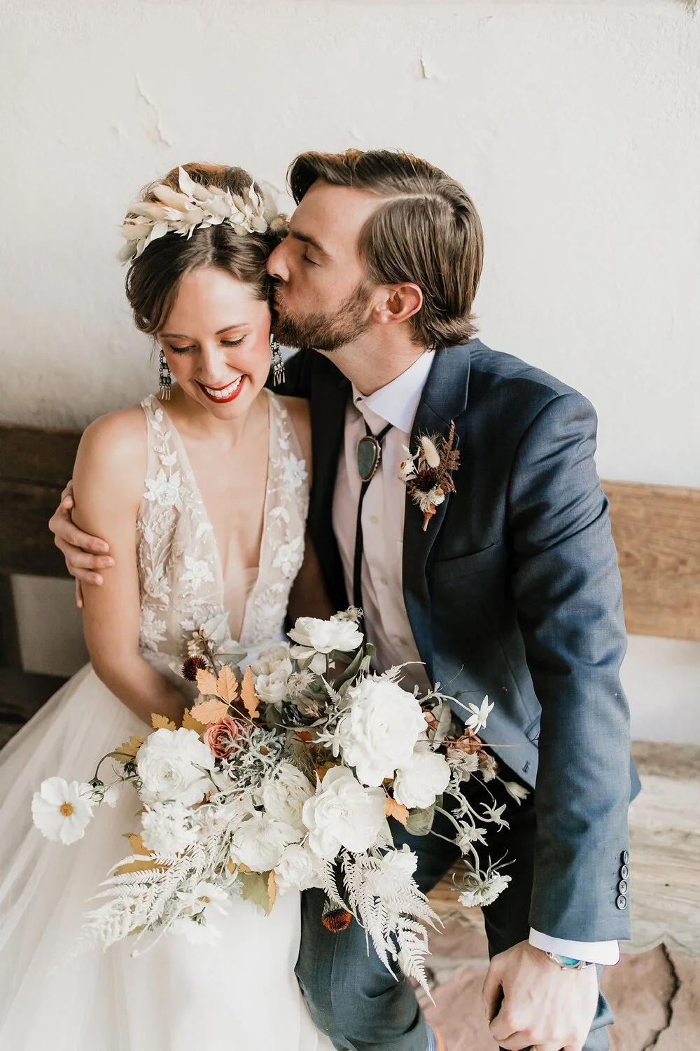 Alicia+lucia+photography+-+albuquerque+wedding+photographer+-+santa+fe+wedding+photography+-+new+mexico+wedding+photographer+-+new+mexico+wedding+-+fall+wedding+-+fall+wedding+florals+-+wedding+florals_0008.jpg