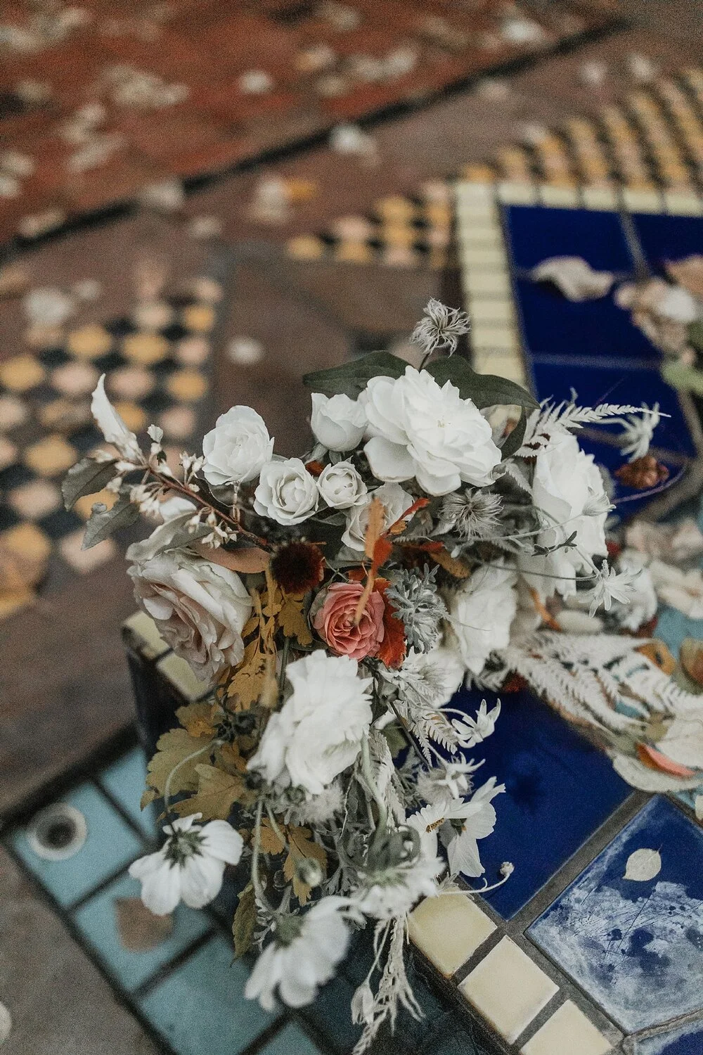 Alicia+lucia+photography+-+albuquerque+wedding+photographer+-+santa+fe+wedding+photography+-+new+mexico+wedding+photographer+-+new+mexico+wedding+-+fall+wedding+-+fall+wedding+florals+-+wedding+florals_0009.jpg