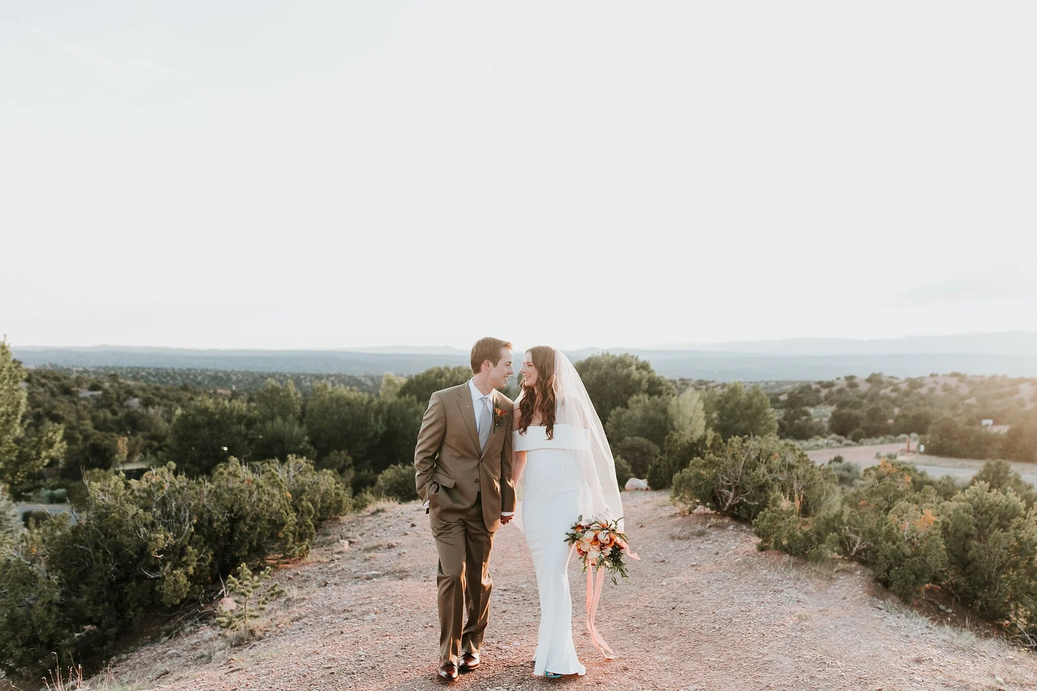 Alicia+lucia+photography+-+albuquerque+wedding+photographer+-+santa+fe+wedding+photography+-+new+mexico+wedding+photographer+-+new+mexico+wedding+-+wedding+venue+-+new+mexico+wedding+venue+-+four+seasons+wedding+-+four+seasons+santa+fe_0025.jpg
