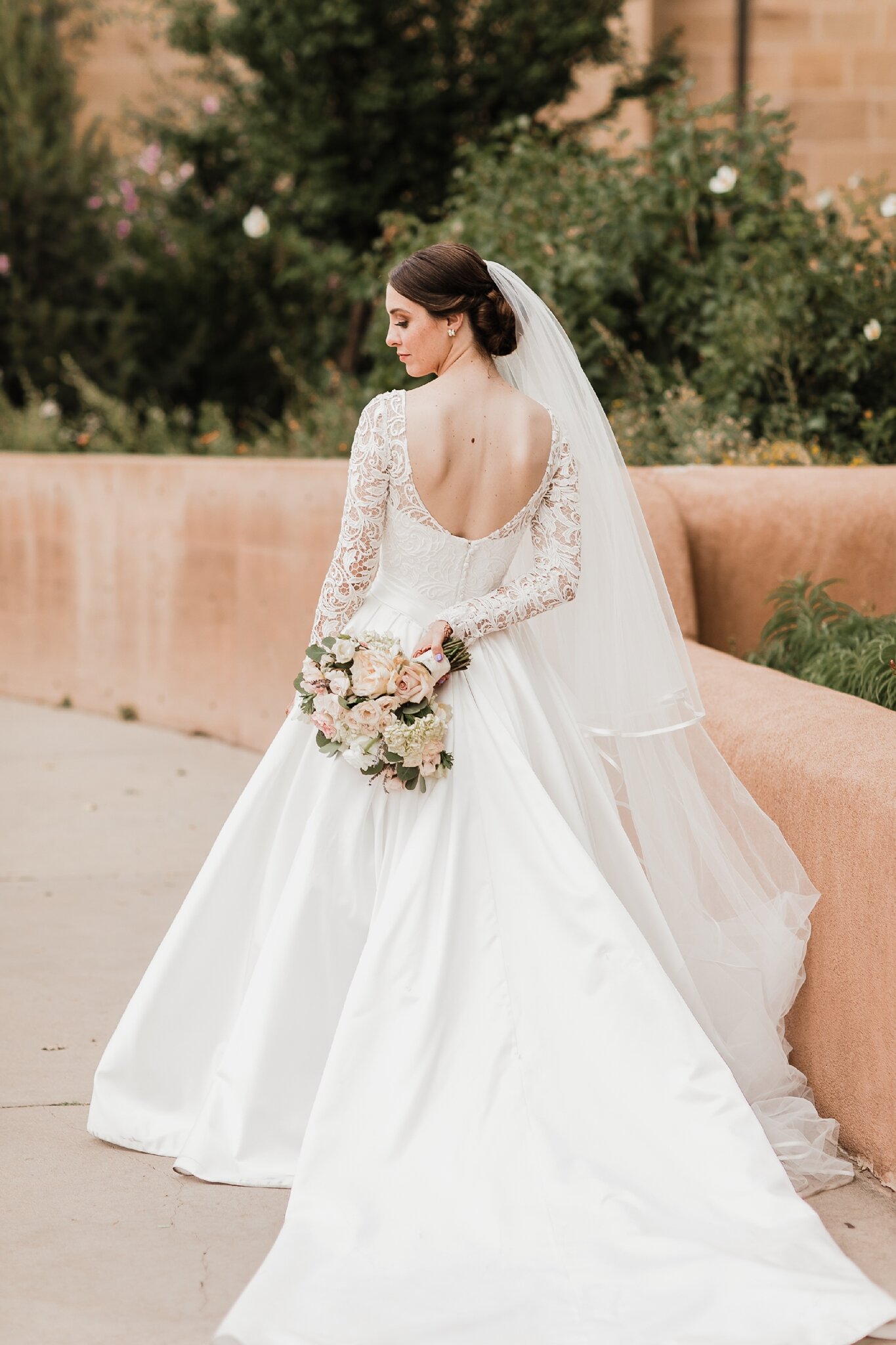 Alicia+lucia+photography+-+albuquerque+wedding+photographer+-+santa+fe+wedding+photography+-+new+mexico+wedding+photographer+-+new+mexico+wedding+-+hindu+wedding+-+catholic+wedding+-+multicultural+wedding+-+santa+fe+wedding_0090.jpg