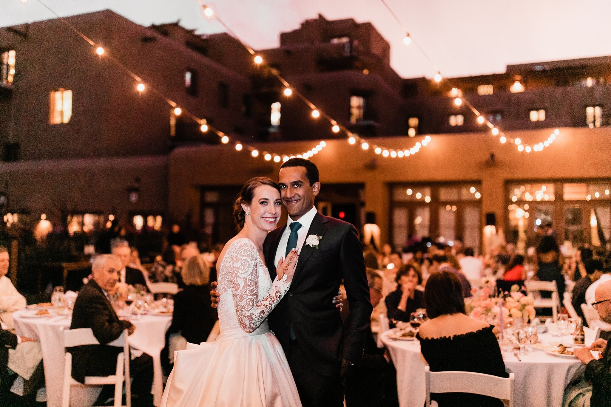 Alicia+lucia+photography+-+albuquerque+wedding+photographer+-+santa+fe+wedding+photography+-+new+mexico+wedding+photographer+-+new+mexico+wedding+-+hindu+wedding+-+catholic+wedding+-+multicultural+wedding+-+santa+fe+wedding_0132.jpg