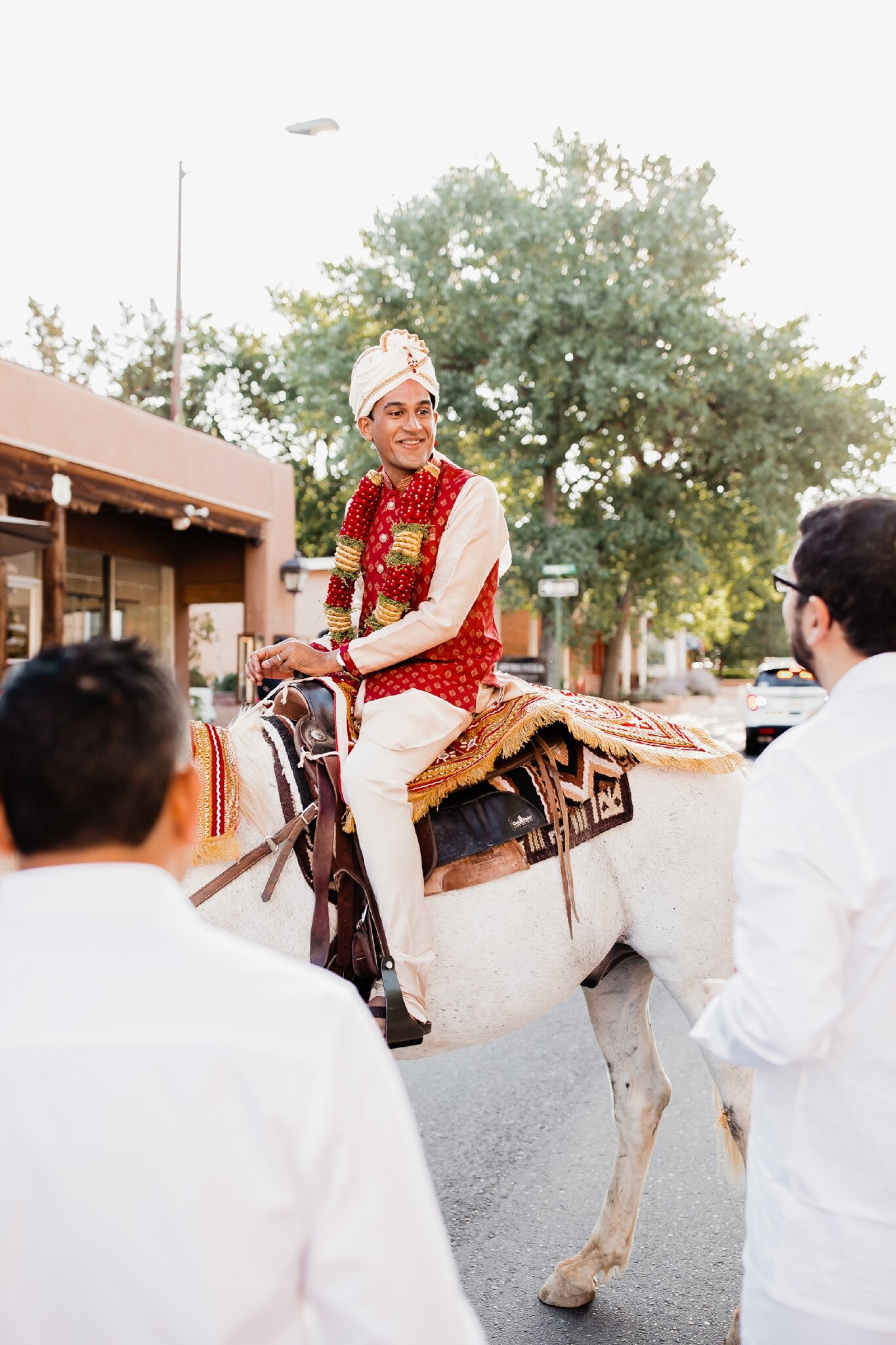 Alicia+lucia+photography+-+albuquerque+wedding+photographer+-+santa+fe+wedding+photography+-+new+mexico+wedding+photographer+-+new+mexico+wedding+-+hindu+wedding+-+catholic+wedding+-+multicultural+wedding+-+santa+fe+wedding_0160.jpg