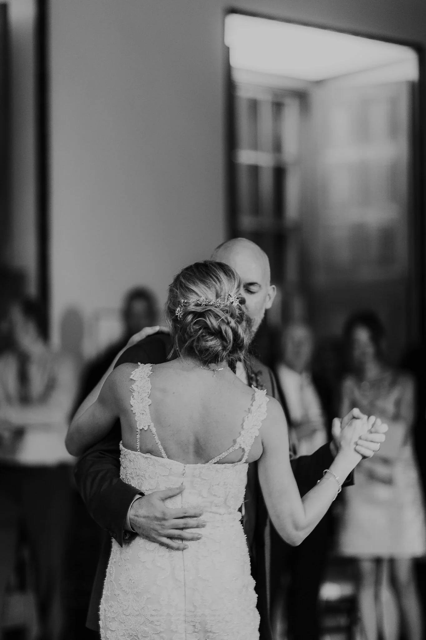 Alicia+lucia+photography+-+albuquerque+wedding+photographer+-+santa+fe+wedding+photography+-+new+mexico+wedding+photographer+-+new+mexico+wedding+-+wedding+makeup+-+wedidng+hair+-+wedding+makeup+artist+-+wedding+hair+stylist+-+drs+color+studio_0015.jpg