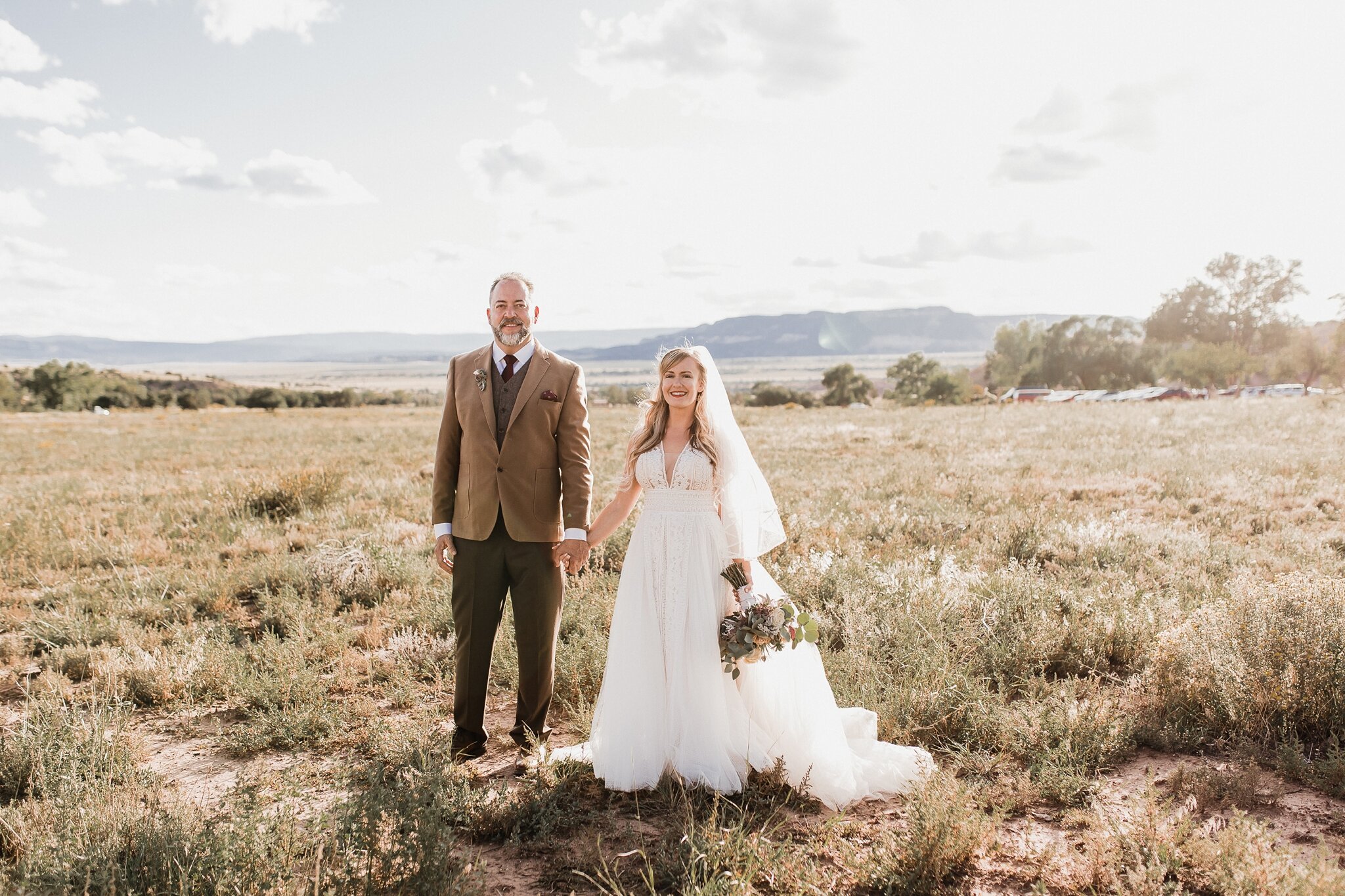 Alicia+lucia+photography+-+albuquerque+wedding+photographer+-+santa+fe+wedding+photography+-+new+mexico+wedding+photographer+-+new+mexico+wedding+-+wedding+-+santa+fe+wedding+-+ghost+ranch+-+ghost+ranch+wedding+-+fall+wedding_0041.jpg