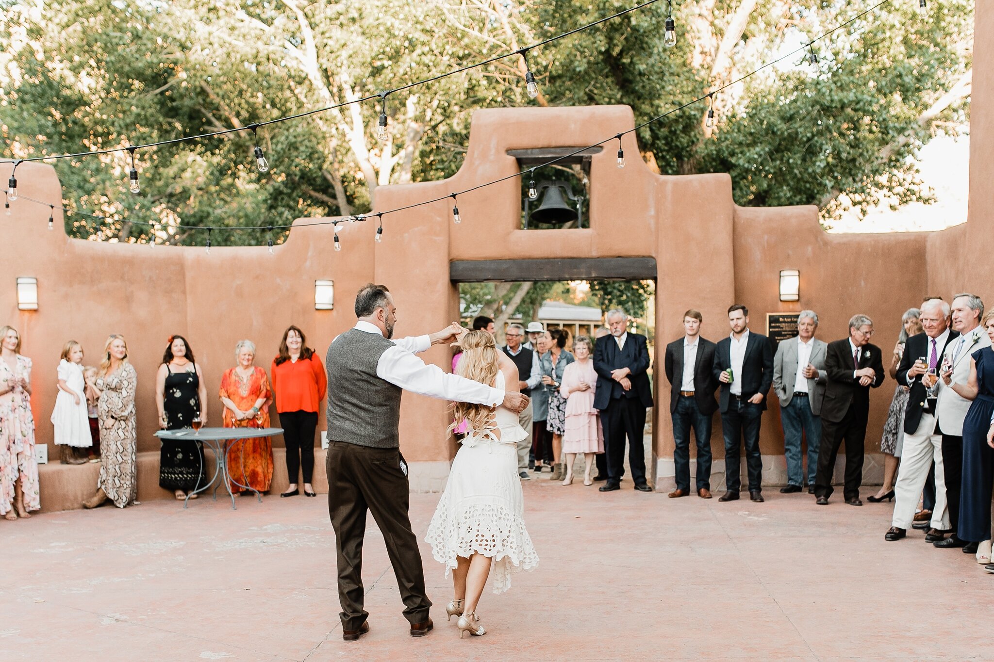 Alicia+lucia+photography+-+albuquerque+wedding+photographer+-+santa+fe+wedding+photography+-+new+mexico+wedding+photographer+-+new+mexico+wedding+-+wedding+-+santa+fe+wedding+-+ghost+ranch+-+ghost+ranch+wedding+-+fall+wedding_0086.jpg