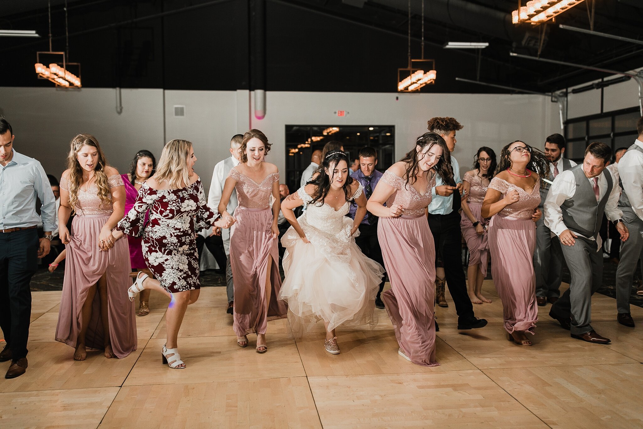 Alicia+lucia+photography+-+albuquerque+wedding+photographer+-+santa+fe+wedding+photography+-+new+mexico+wedding+photographer+-+new+mexico+wedding+-+hyatt+tamaya+wedding+-+washington+bride+-+fall+wedding+-+albuquerque+wedding_0126.jpg